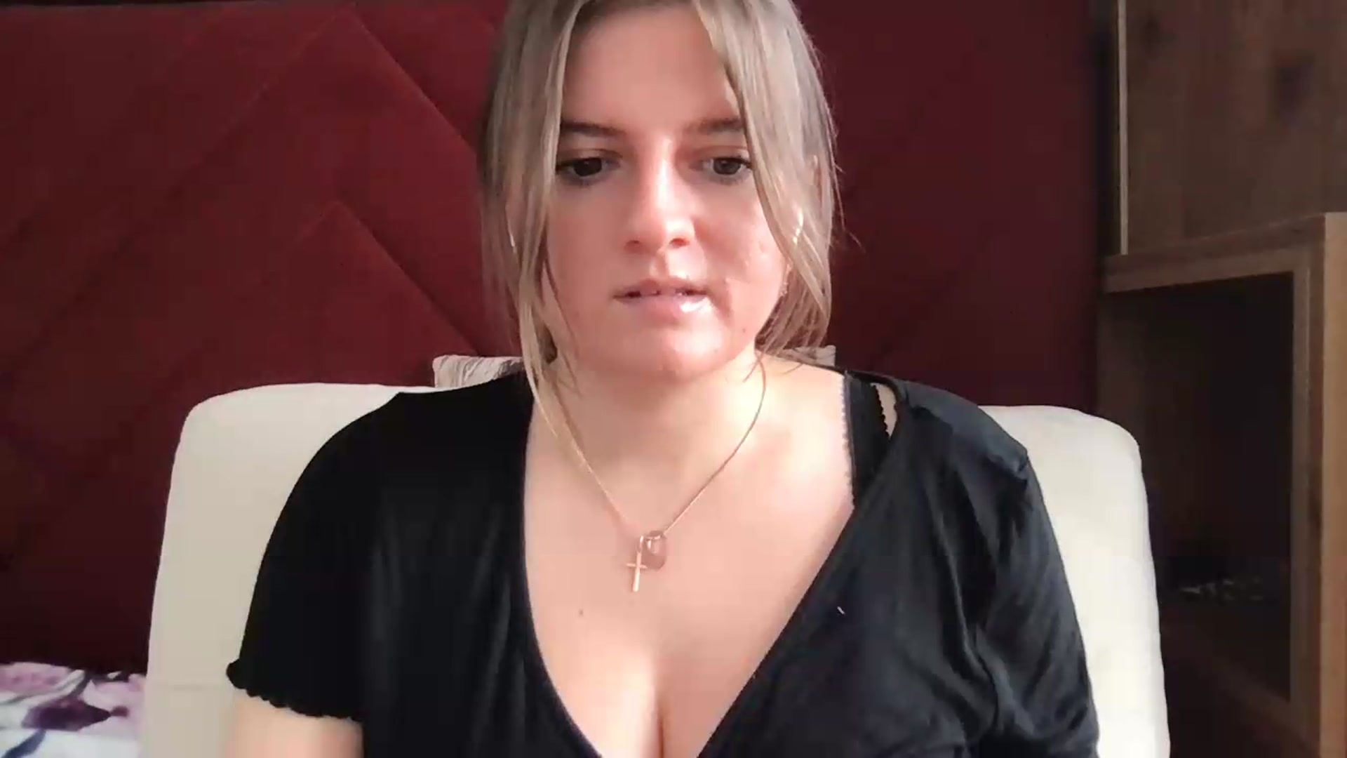 Gallery image thumbnail from MarshaCleave's myfreecams stream on, 07/27/2026, 16:08 image 6 of 20