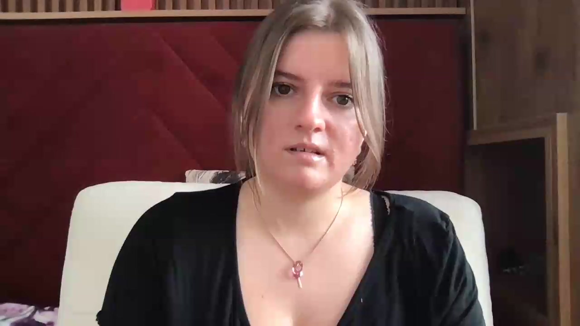 Gallery image thumbnail from MarshaCleave's myfreecams stream on, 07/27/2026, 16:08 image 14 of 20