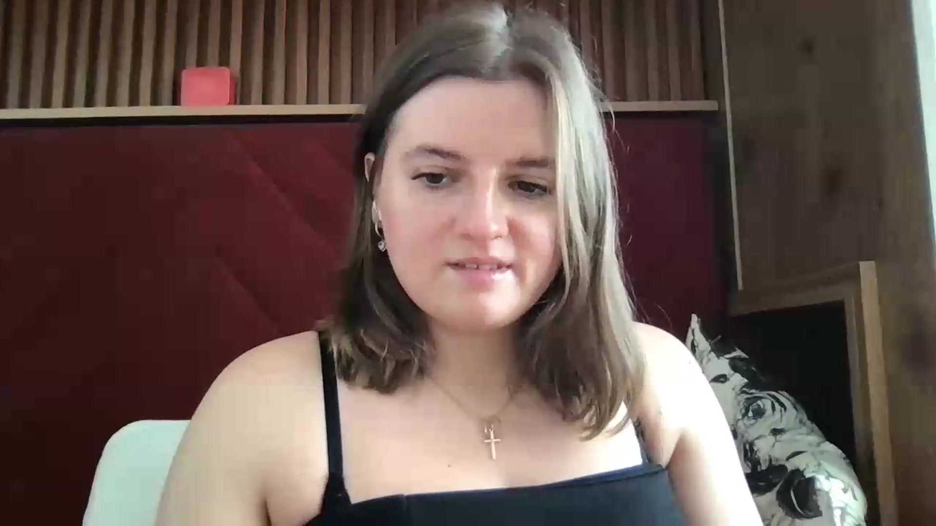 Gallery image thumbnail from MarshaCleave's myfreecams stream on, 07/29/2026, 16:03 image 6 of 20