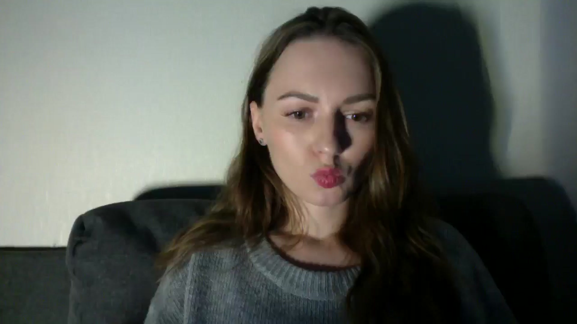 Gallery image thumbnail from MarshaGreen's myfreecams stream on, 10/22/2025, 14:51 image 6 of 20