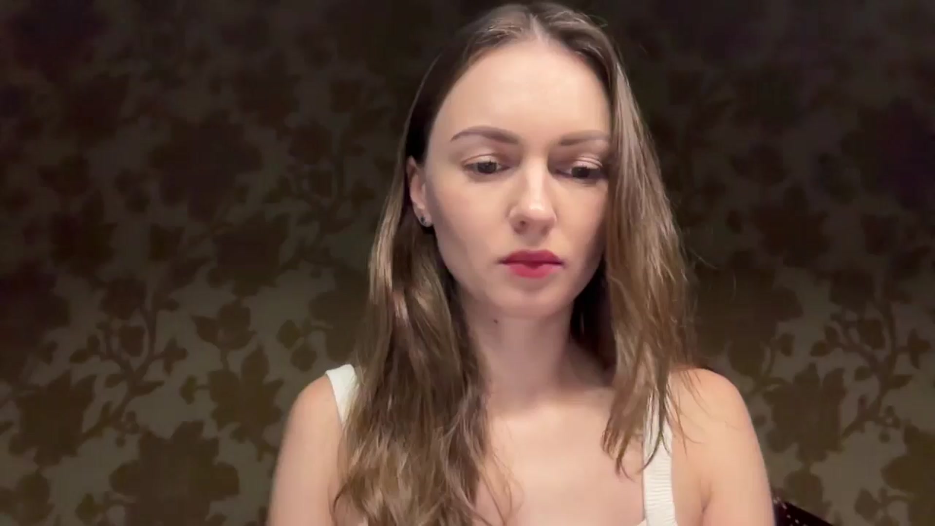 Gallery image thumbnail from MarshaGreen's myfreecams stream on, 11/11/2025, 16:18 image 1 of 20