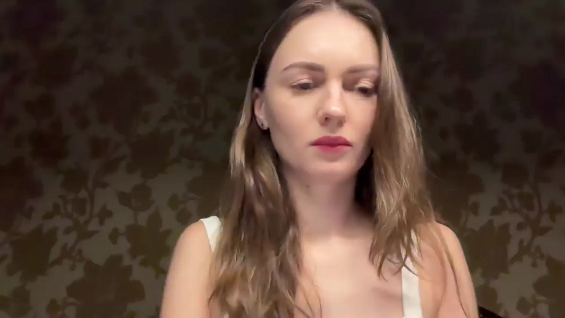 Gallery image thumbnail from MarshaGreen's myfreecams stream on, 11/11/2025, 16:18 image 7 of 20