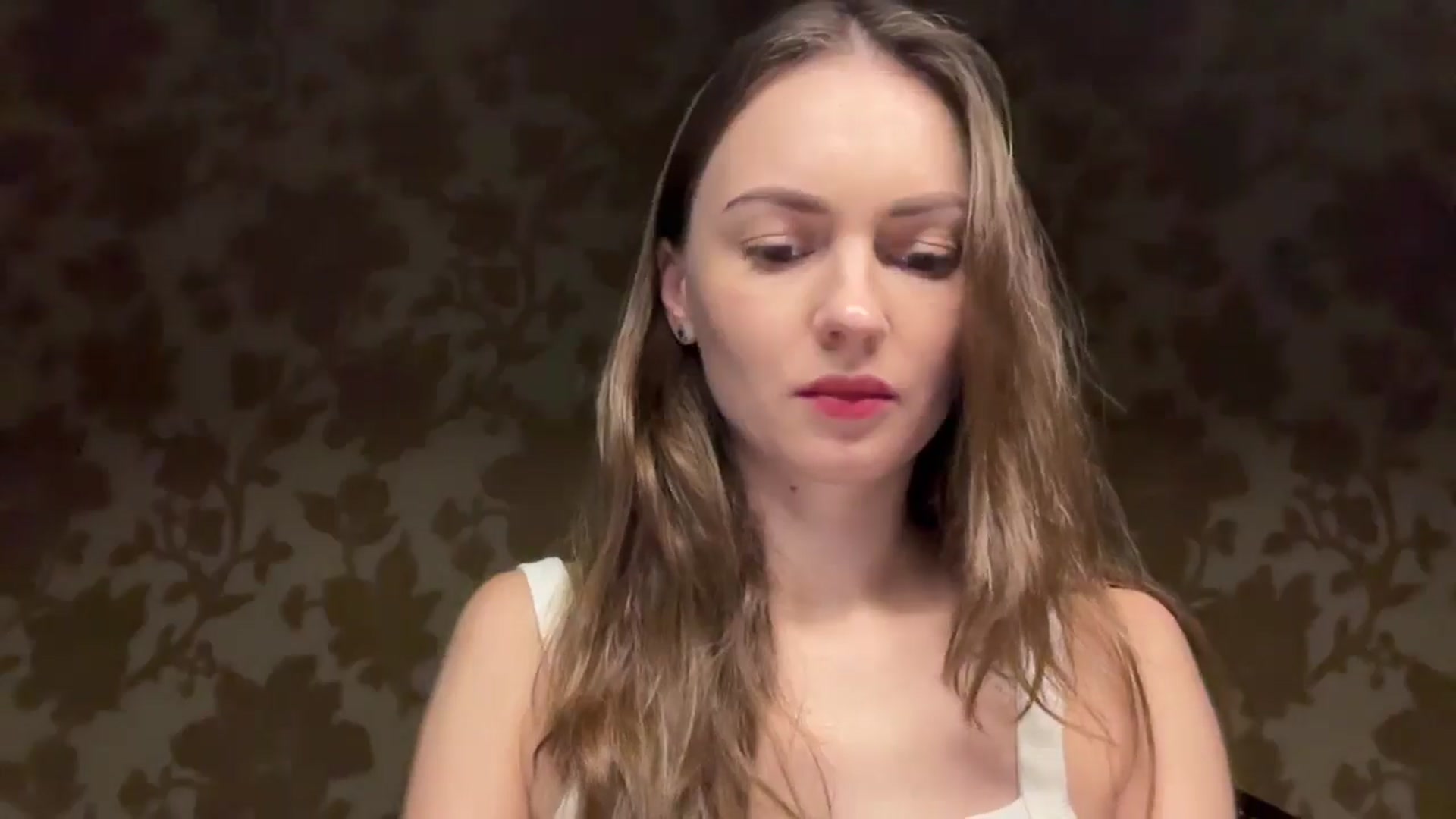 Gallery image thumbnail from MarshaGreen's myfreecams stream on, 11/11/2025, 16:18 image 17 of 20