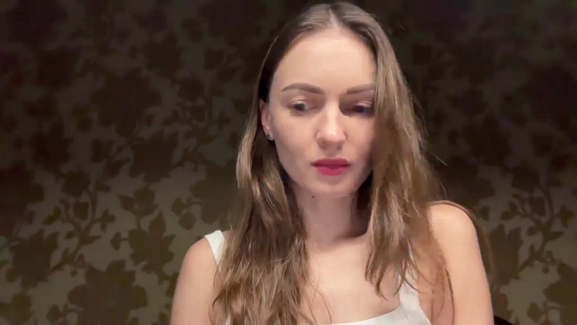 Gallery image thumbnail from MarshaGreen's myfreecams stream on, 11/11/2025, 16:18 image 16 of 20