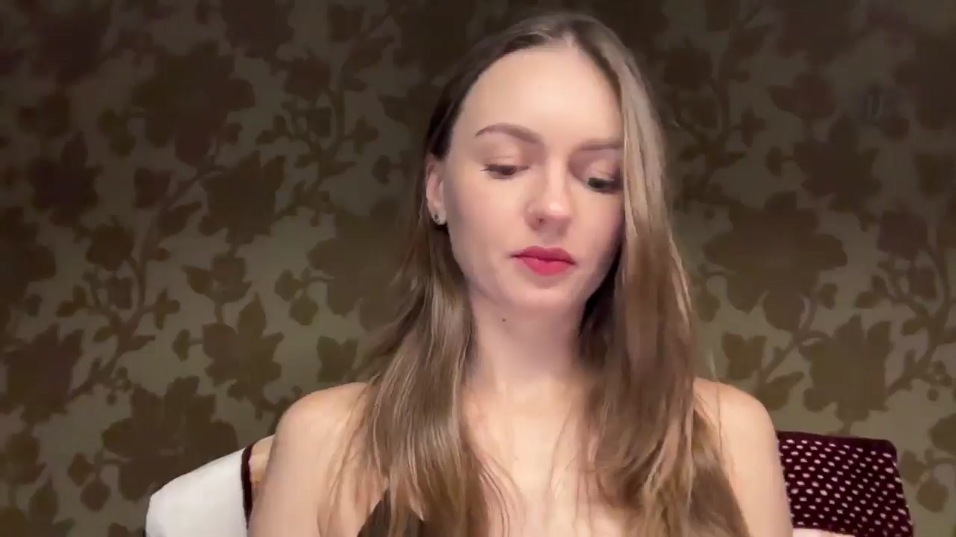 Gallery image thumbnail from MarshaGreen's myfreecams stream on, 11/12/2025, 14:03 image 9 of 20