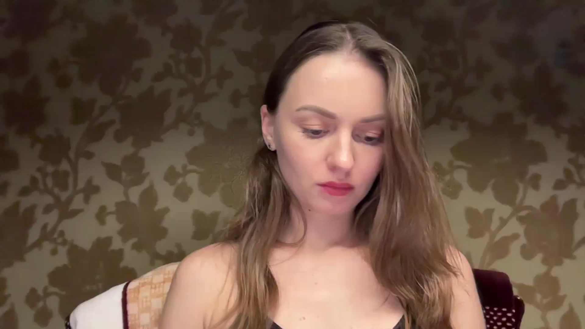 Gallery image thumbnail from MarshaGreen's myfreecams stream on, 11/14/2025, 18:03 image 9 of 20