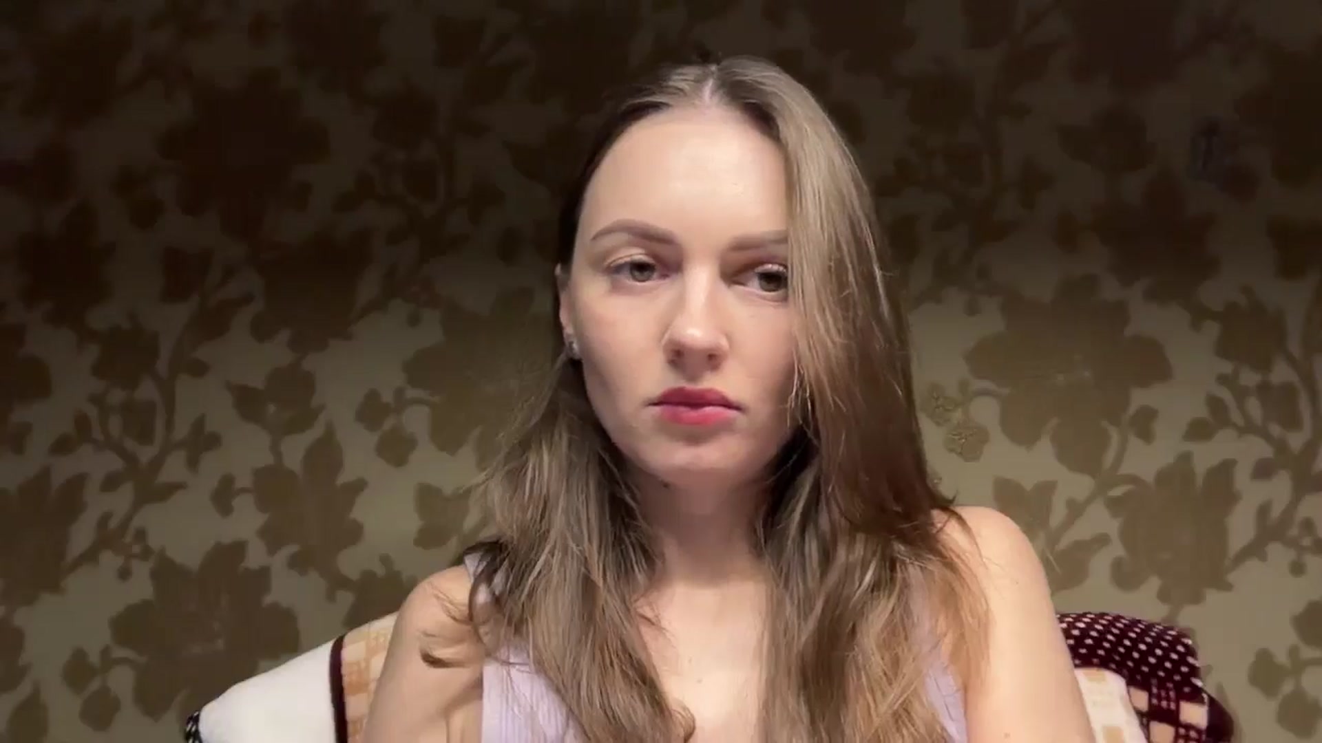Gallery image thumbnail from MarshaGreen's myfreecams stream on, 11/18/2025, 16:35 image 14 of 20