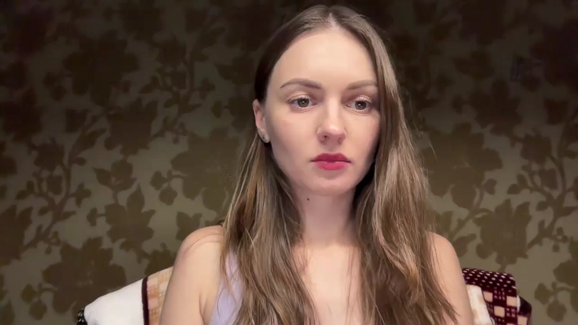 Gallery image thumbnail from MarshaGreen's myfreecams stream on, 11/18/2025, 16:35 image 5 of 20