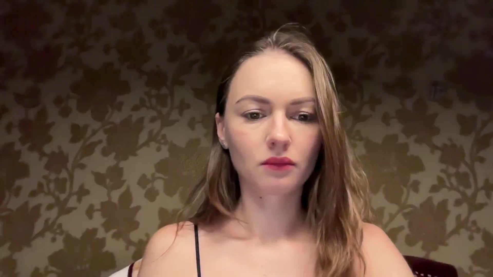 Gallery image thumbnail from MarshaGreen's myfreecams stream on, 11/19/2025, 13:47 image 13 of 20