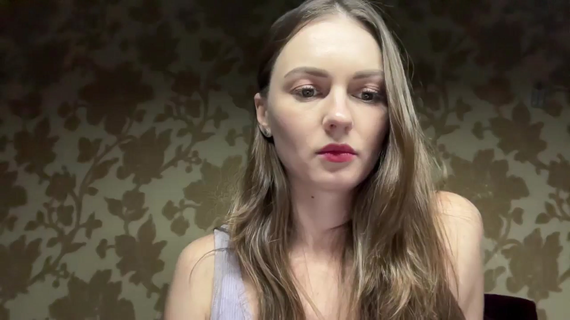 Gallery image thumbnail from MarshaGreen's myfreecams stream on, 11/20/2025, 16:34 image 7 of 20