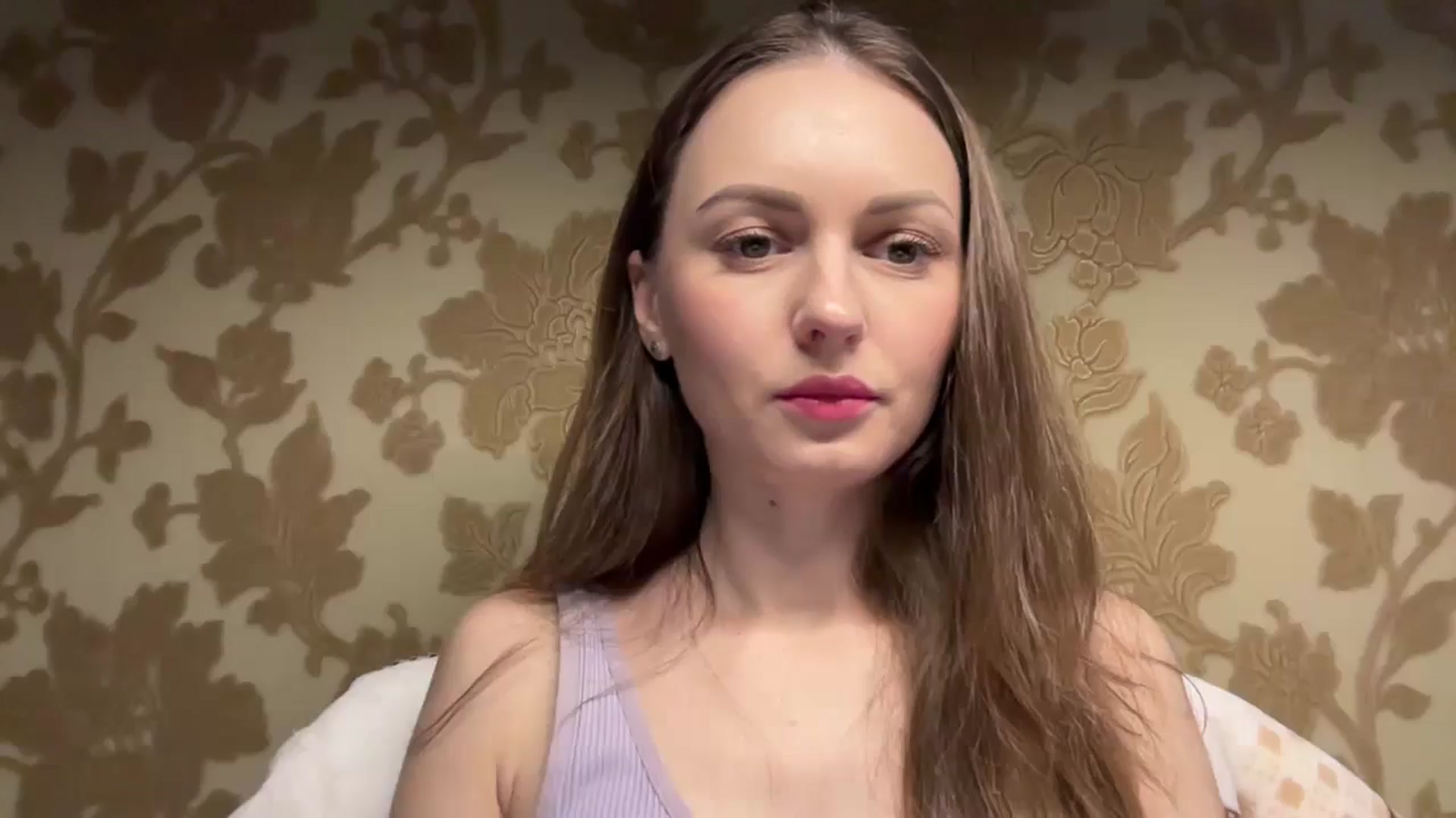 Gallery image thumbnail from MarshaGreen's myfreecams stream on, 12/10/2025, 15:15 image 4 of 20