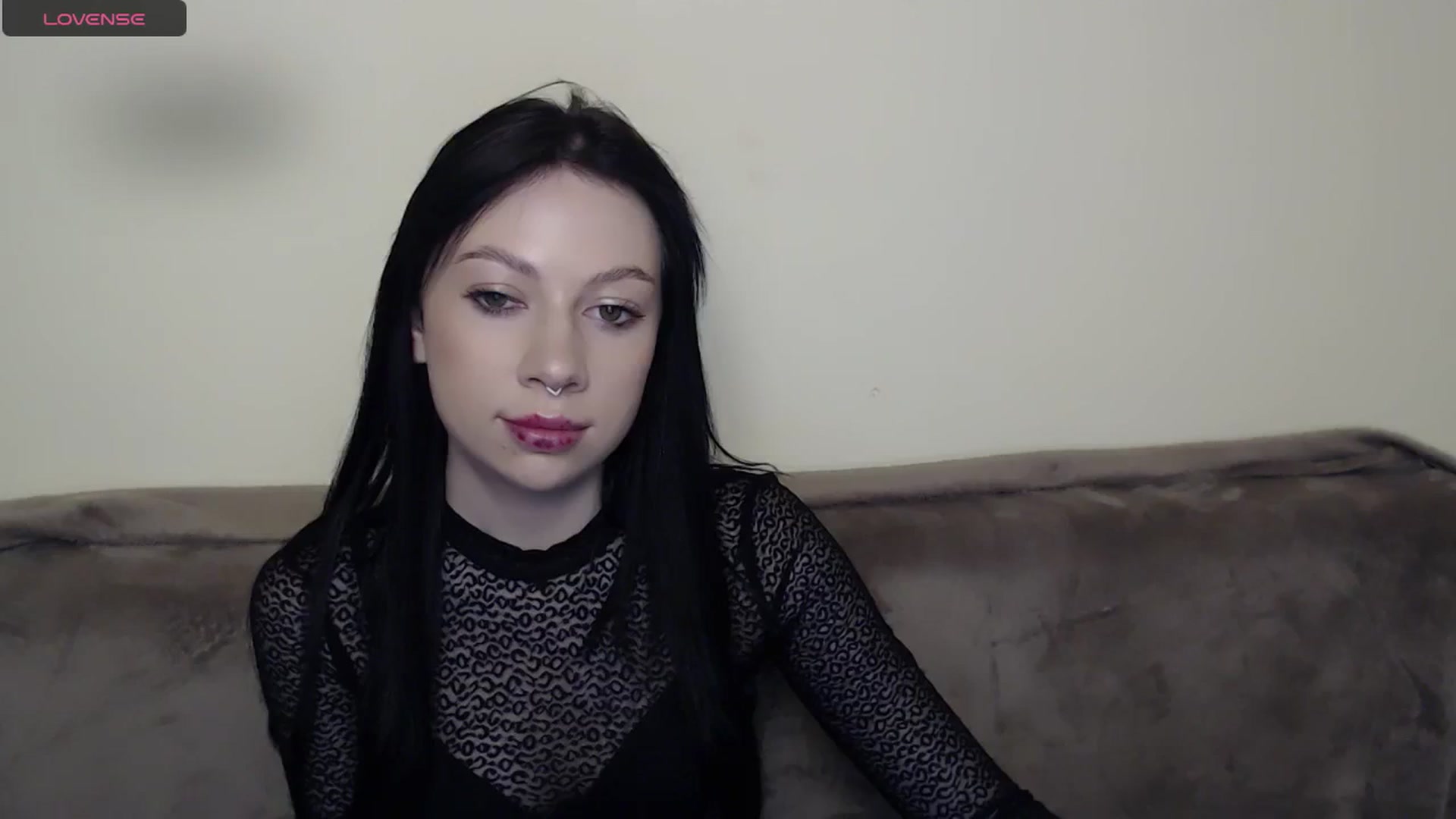 Gallery image thumbnail from MartaMeis_'s myfreecams stream on, 05/30/2025, 11:37 image 13 of 20