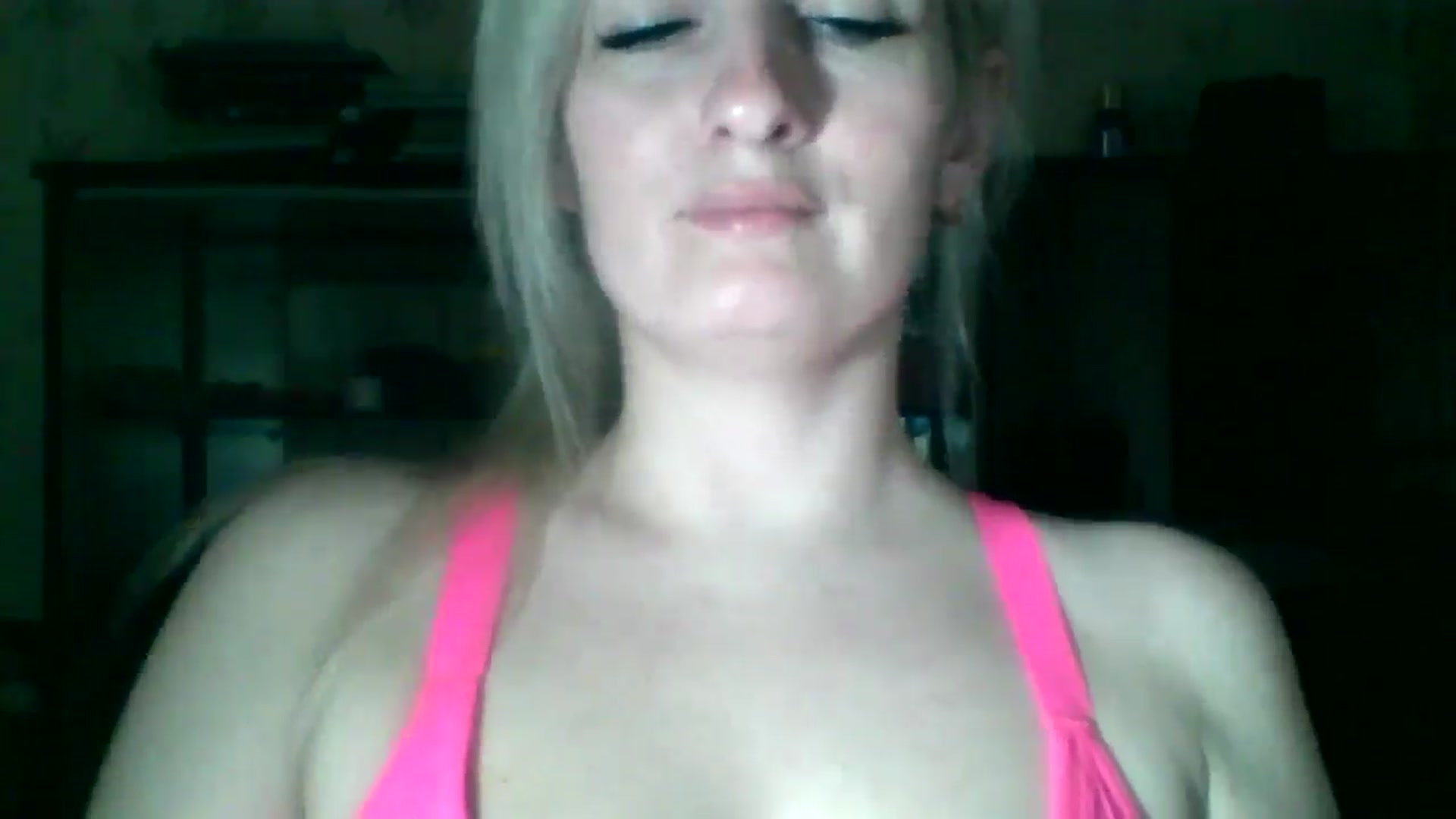 Gallery image thumbnail from Marta_Haze's myfreecams stream on, 03/28/2026, 20:26 image 8 of 20