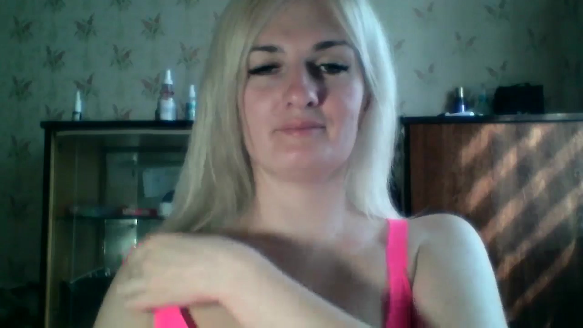 Gallery image thumbnail from Marta_Haze's myfreecams stream on, 04/03/2026, 12:00 image 17 of 20