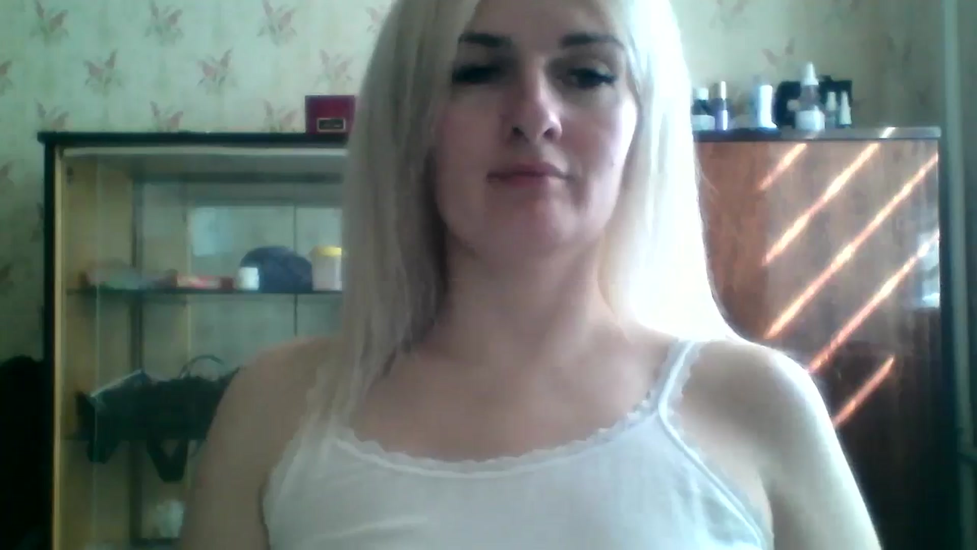 Gallery image thumbnail from Marta_Haze's myfreecams stream on, 04/05/2026, 12:06 image 16 of 20