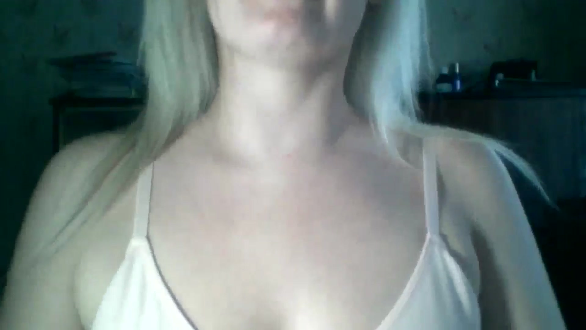 Gallery image thumbnail from Marta_Haze's myfreecams stream on, 04/12/2026, 13:15 image 8 of 20