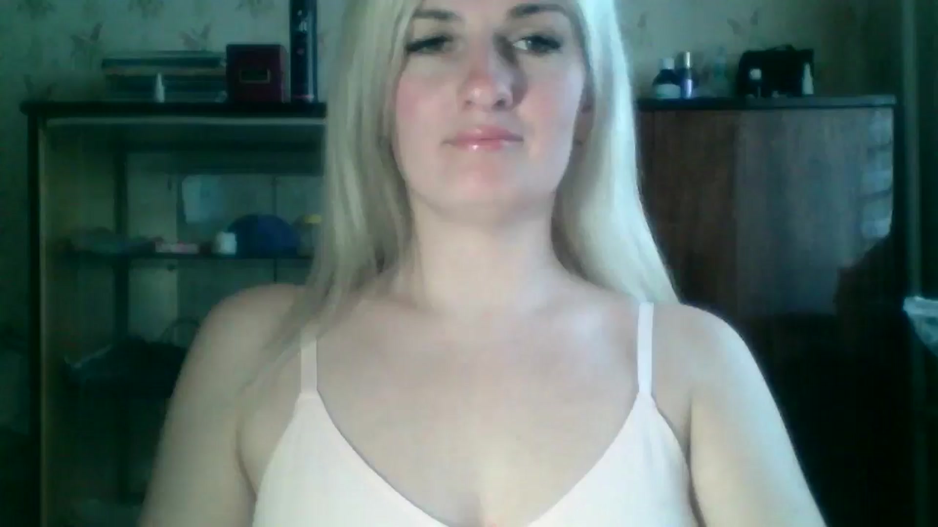 Gallery image thumbnail from Marta_Haze's myfreecams stream on, 04/13/2026, 10:14 image 3 of 20