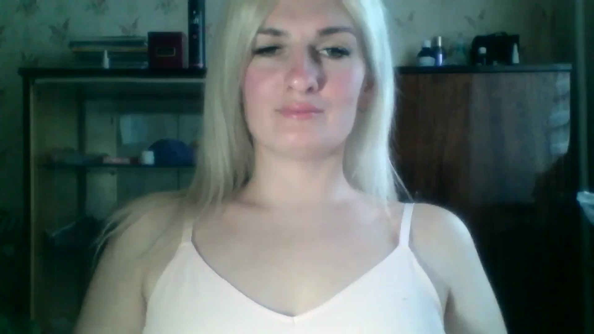 Gallery image thumbnail from Marta_Haze's myfreecams stream on, 04/13/2026, 10:14 image 14 of 20