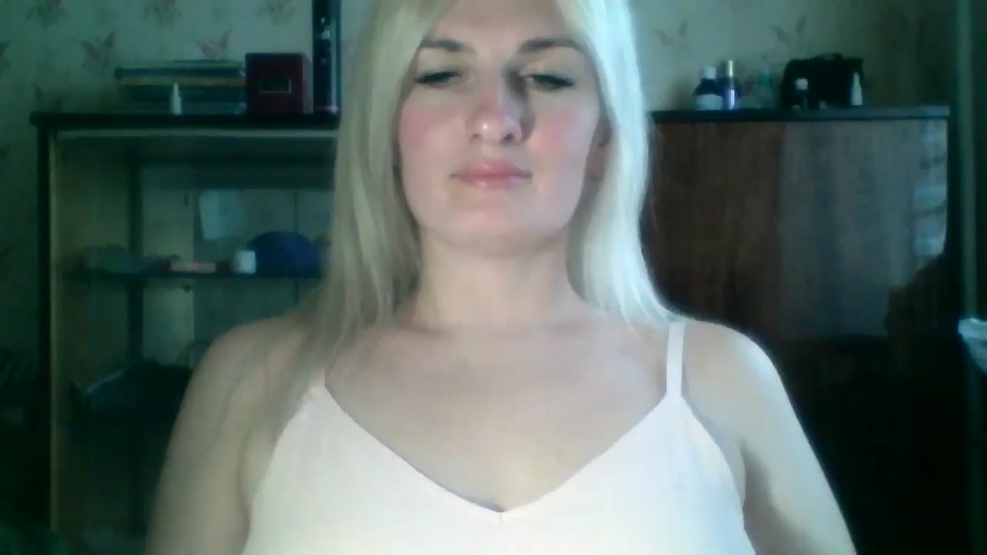 Gallery image thumbnail from Marta_Haze's myfreecams stream on, 04/13/2026, 10:14 image 12 of 20
