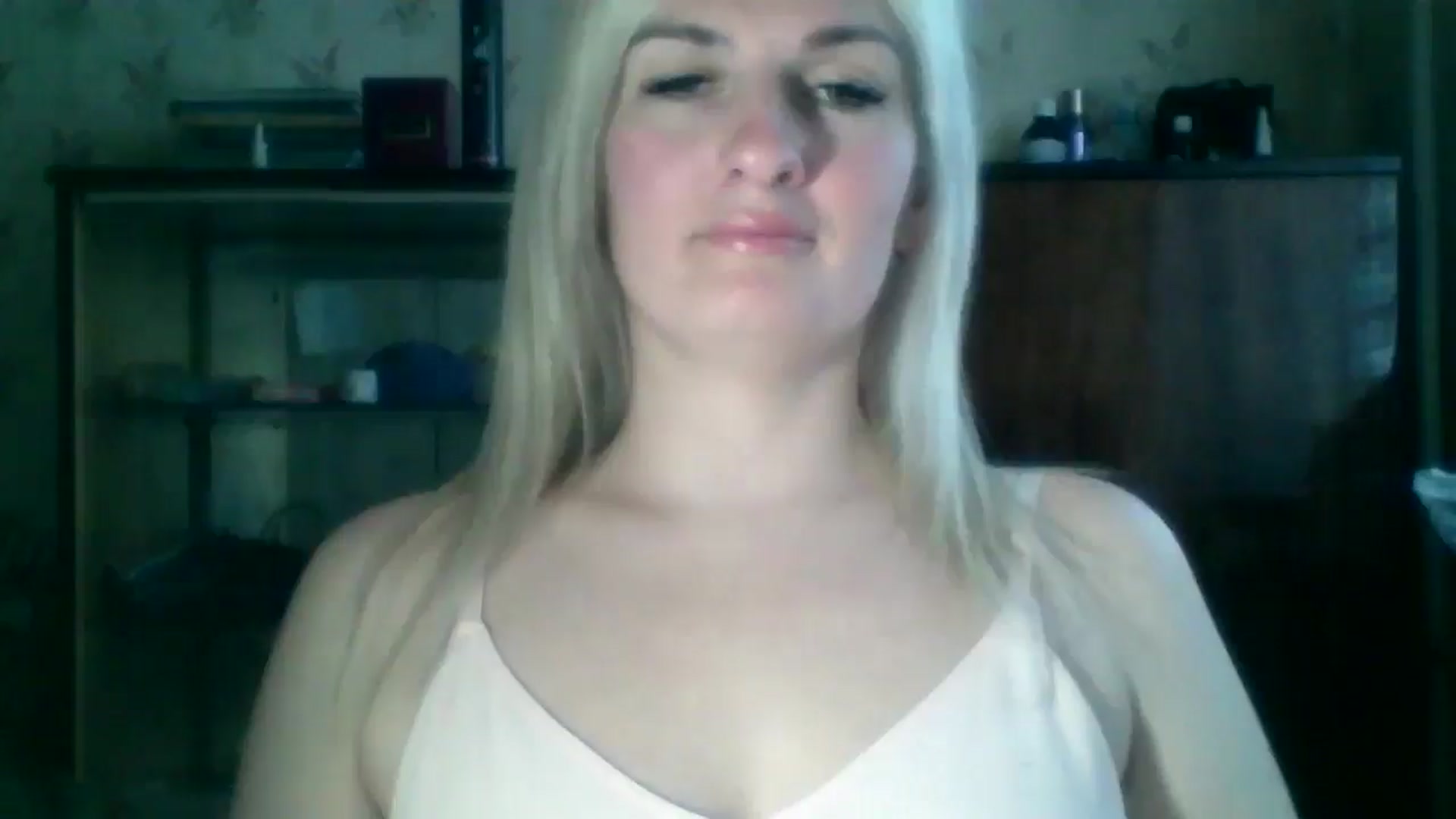 Gallery image thumbnail from Marta_Haze's myfreecams stream on, 04/13/2026, 10:14 image 15 of 20