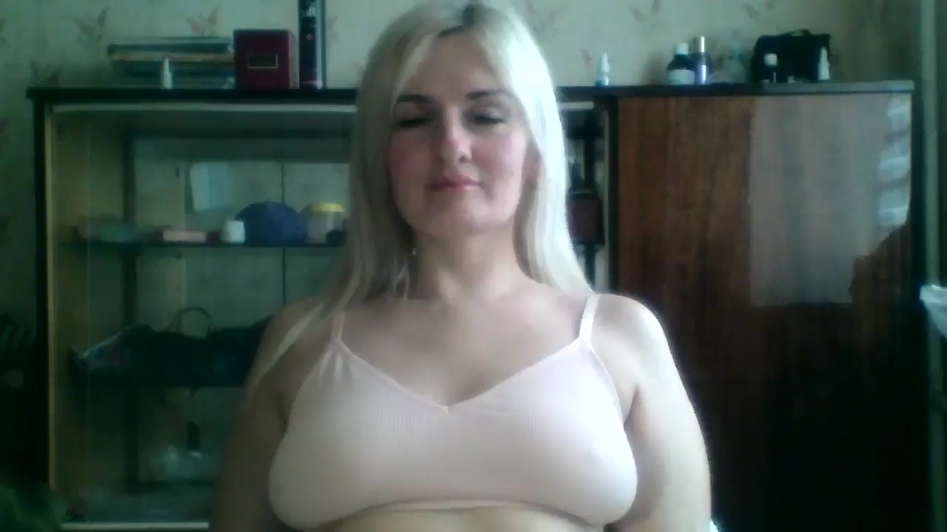 Gallery image thumbnail from Marta_Haze's myfreecams stream on, 04/13/2026, 10:14 image 10 of 20