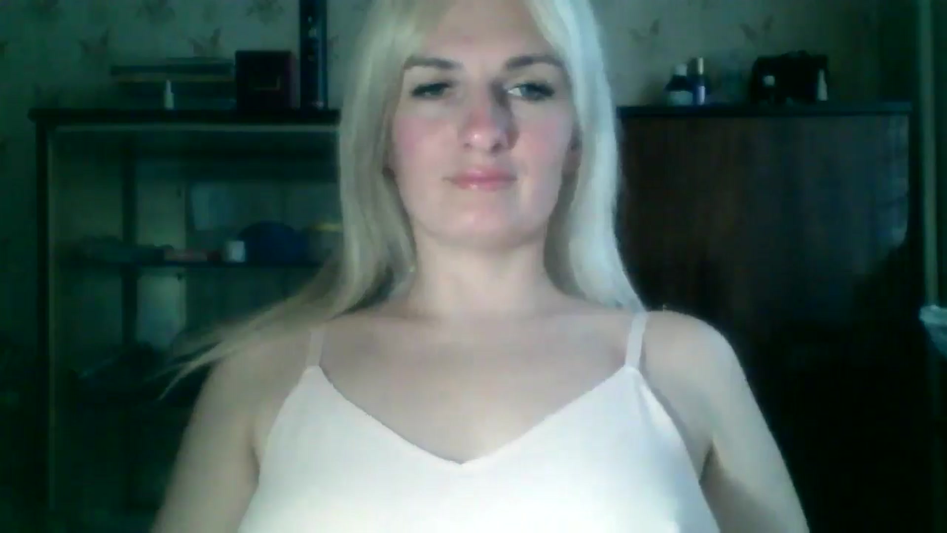 Gallery image thumbnail from Marta_Haze's myfreecams stream on, 04/13/2026, 10:14 image 17 of 20