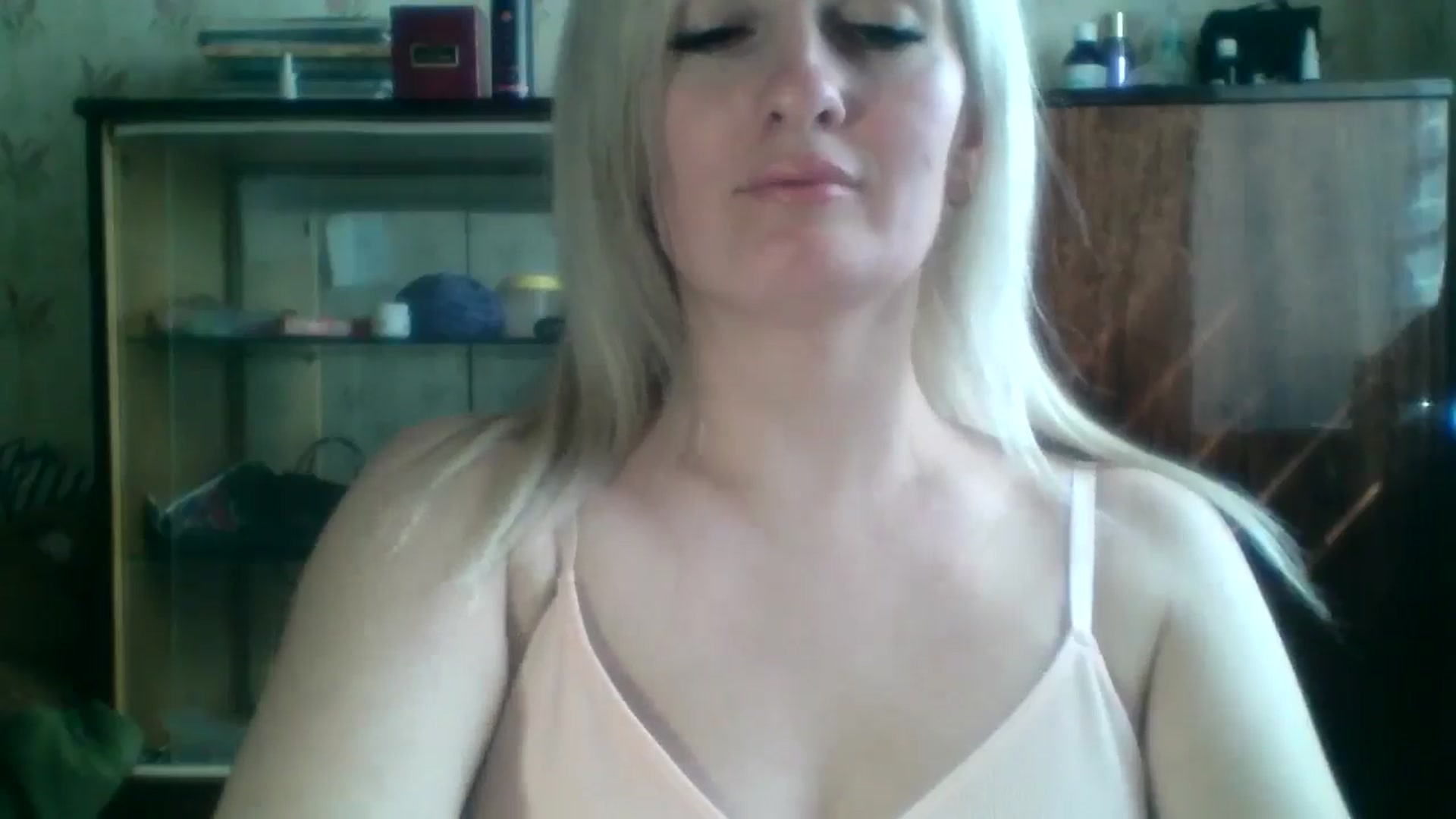 Gallery image thumbnail from Marta_Haze's myfreecams stream on, 04/13/2026, 11:05 image 20 of 20