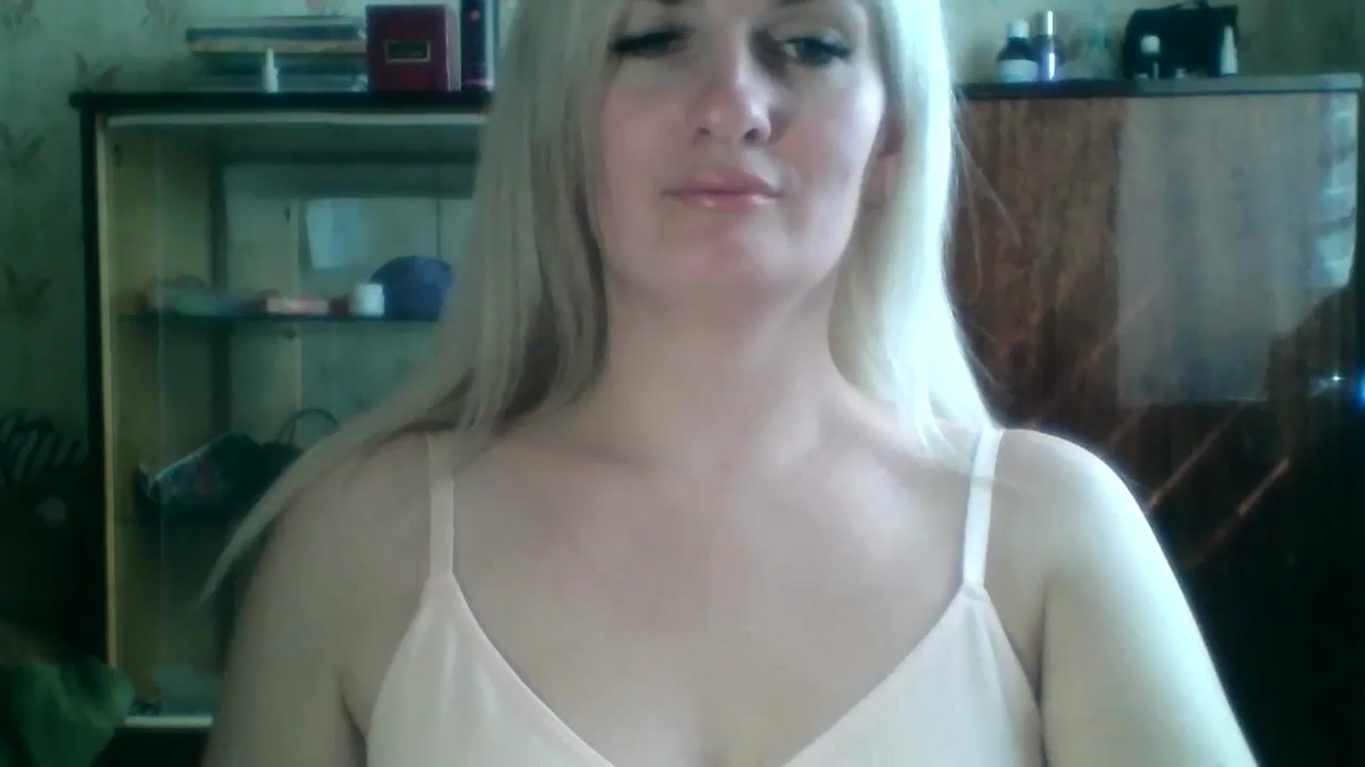 Gallery image thumbnail from Marta_Haze's myfreecams stream on, 04/13/2026, 11:05 image 14 of 20
