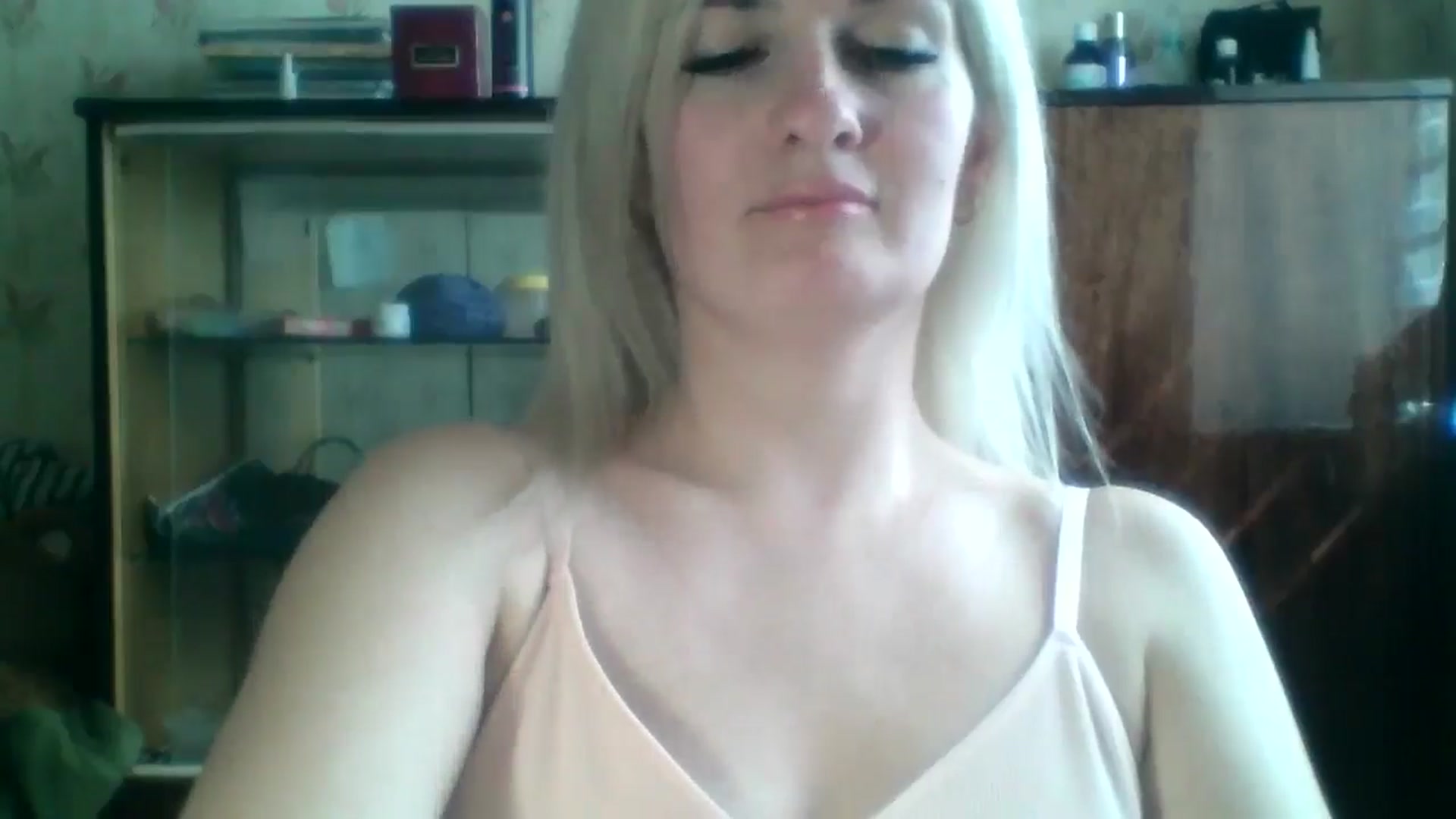 Gallery image thumbnail from Marta_Haze's myfreecams stream on, 04/13/2026, 11:05 image 5 of 20
