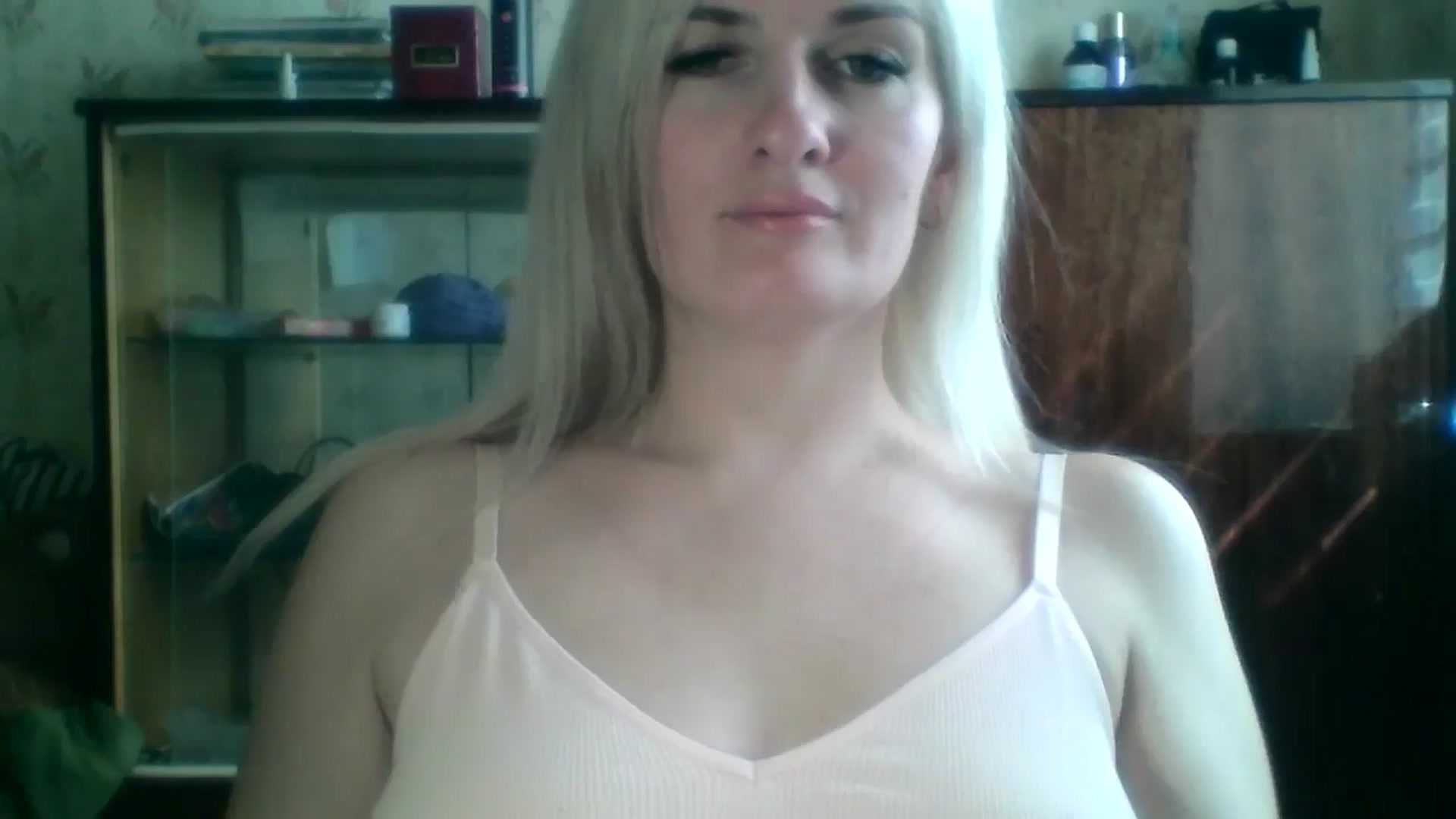 Gallery image thumbnail from Marta_Haze's myfreecams stream on, 04/13/2026, 11:05 image 16 of 20