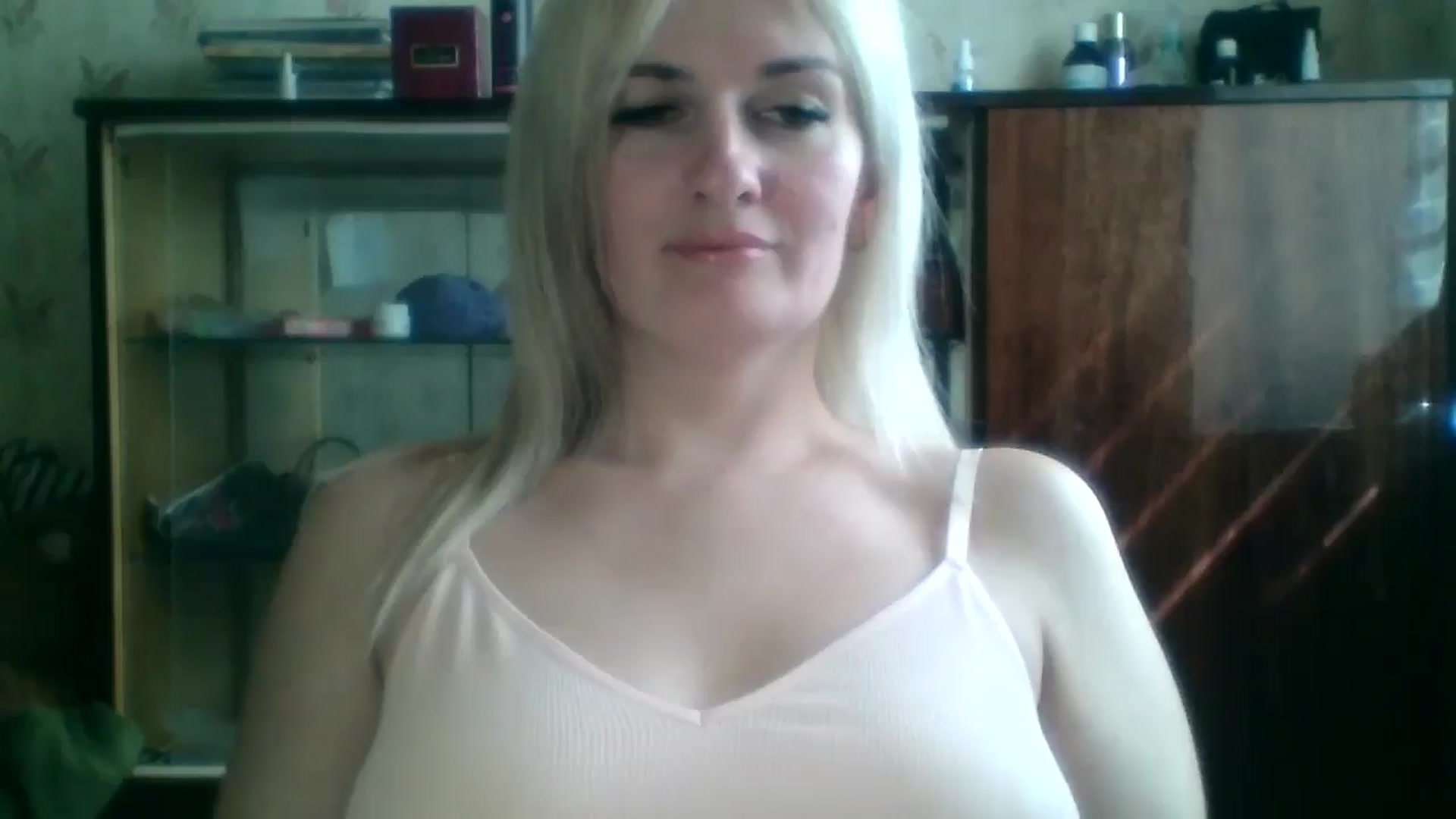 Gallery image thumbnail from Marta_Haze's myfreecams stream on, 04/13/2026, 11:05 image 18 of 20