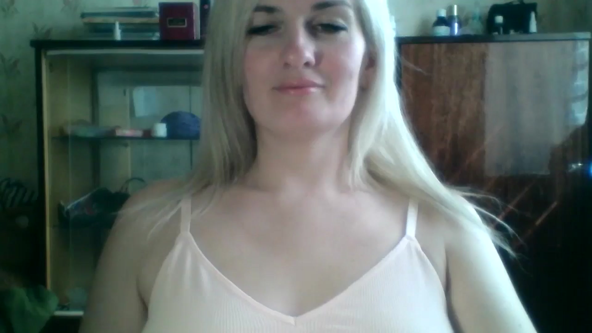 Gallery image thumbnail from Marta_Haze's myfreecams stream on, 04/13/2026, 11:05 image 11 of 20