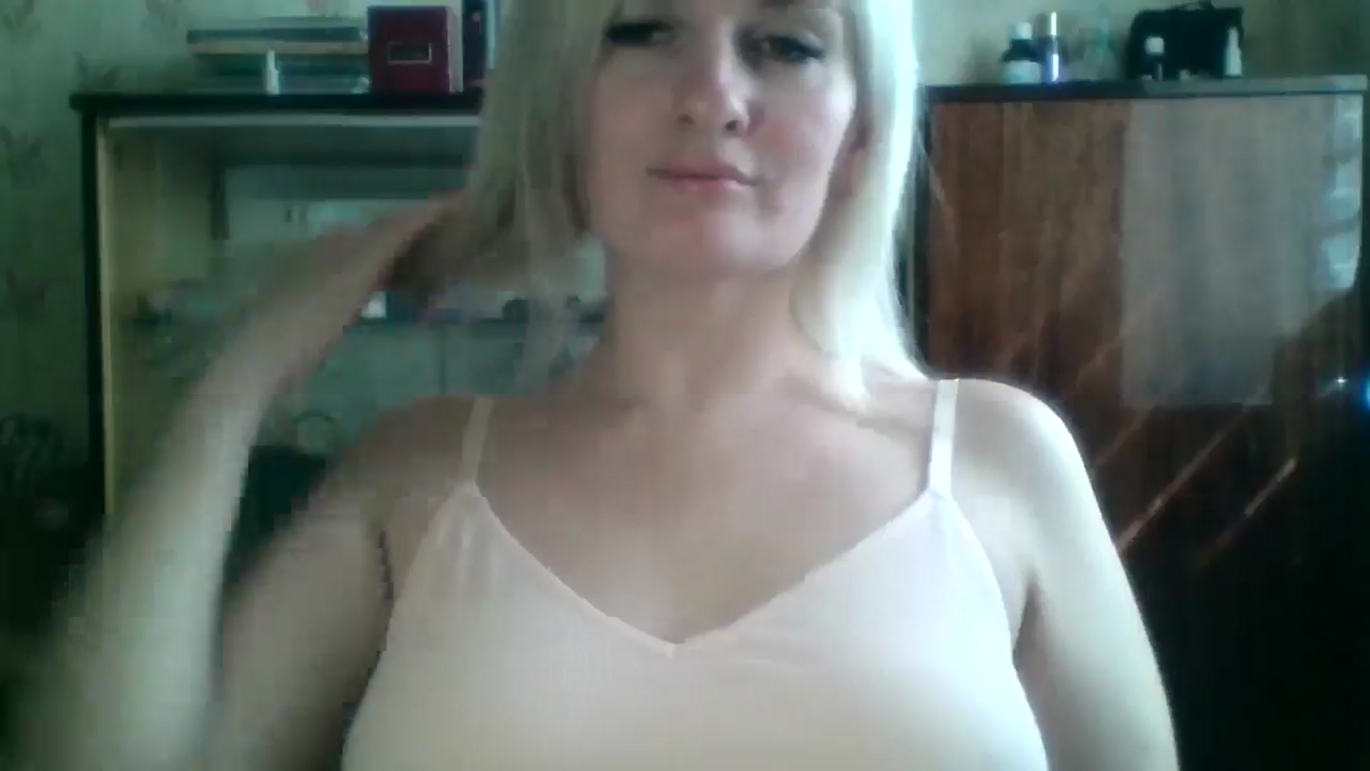 Gallery image thumbnail from Marta_Haze's myfreecams stream on, 04/13/2026, 11:05 image 17 of 20