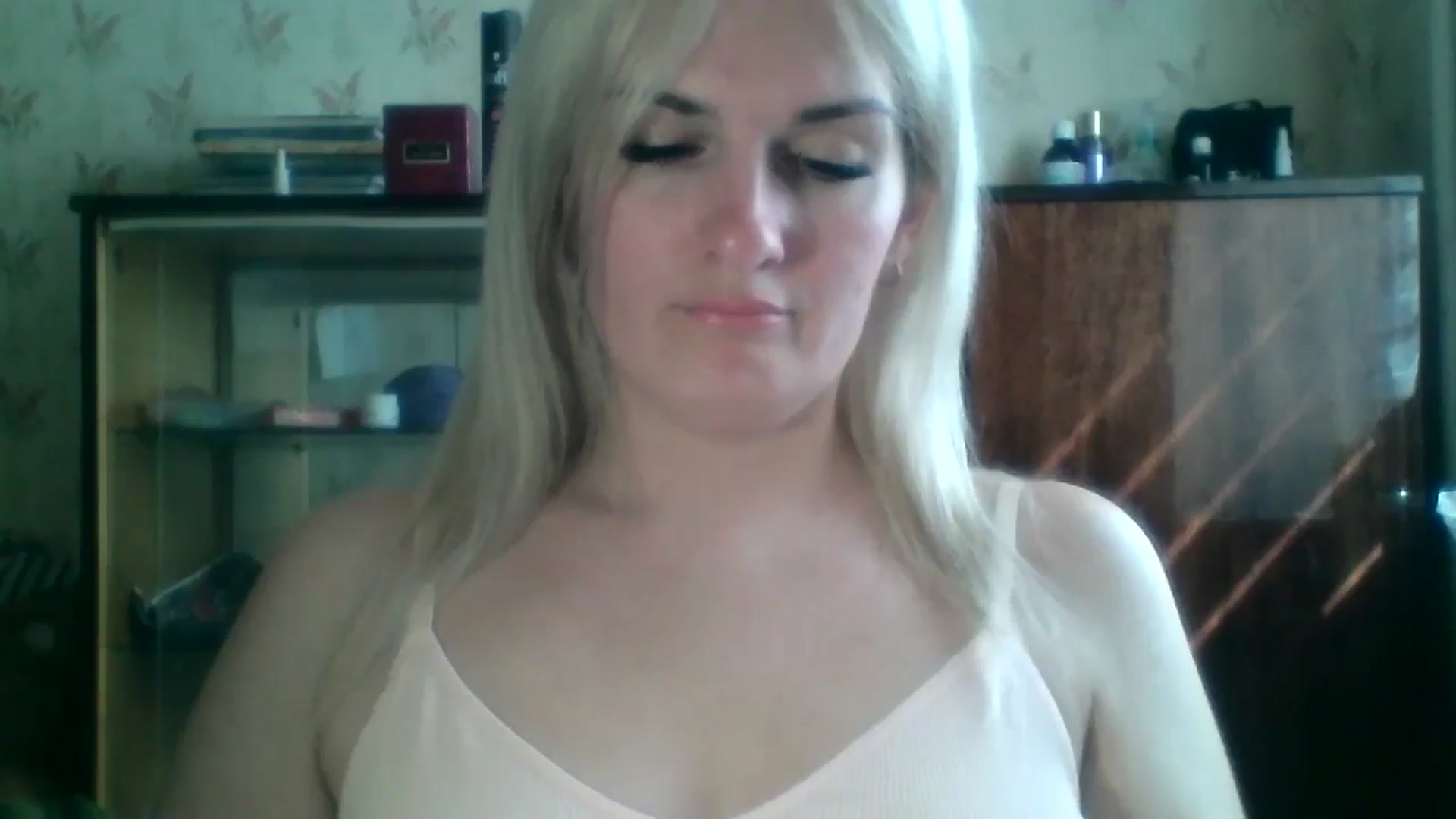Gallery image thumbnail from Marta_Haze's myfreecams stream on, 04/13/2026, 12:05 image 3 of 20