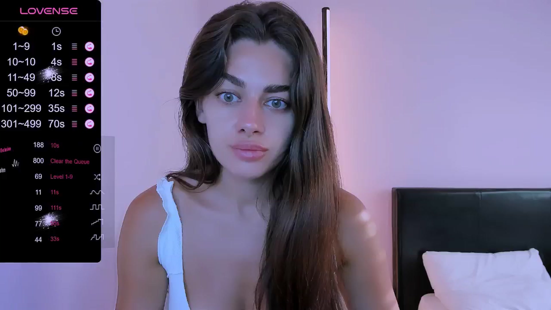 Gallery image thumbnail from Marta__jes's myfreecams stream on, 06/16/2024, 15:33 image 15 of 20