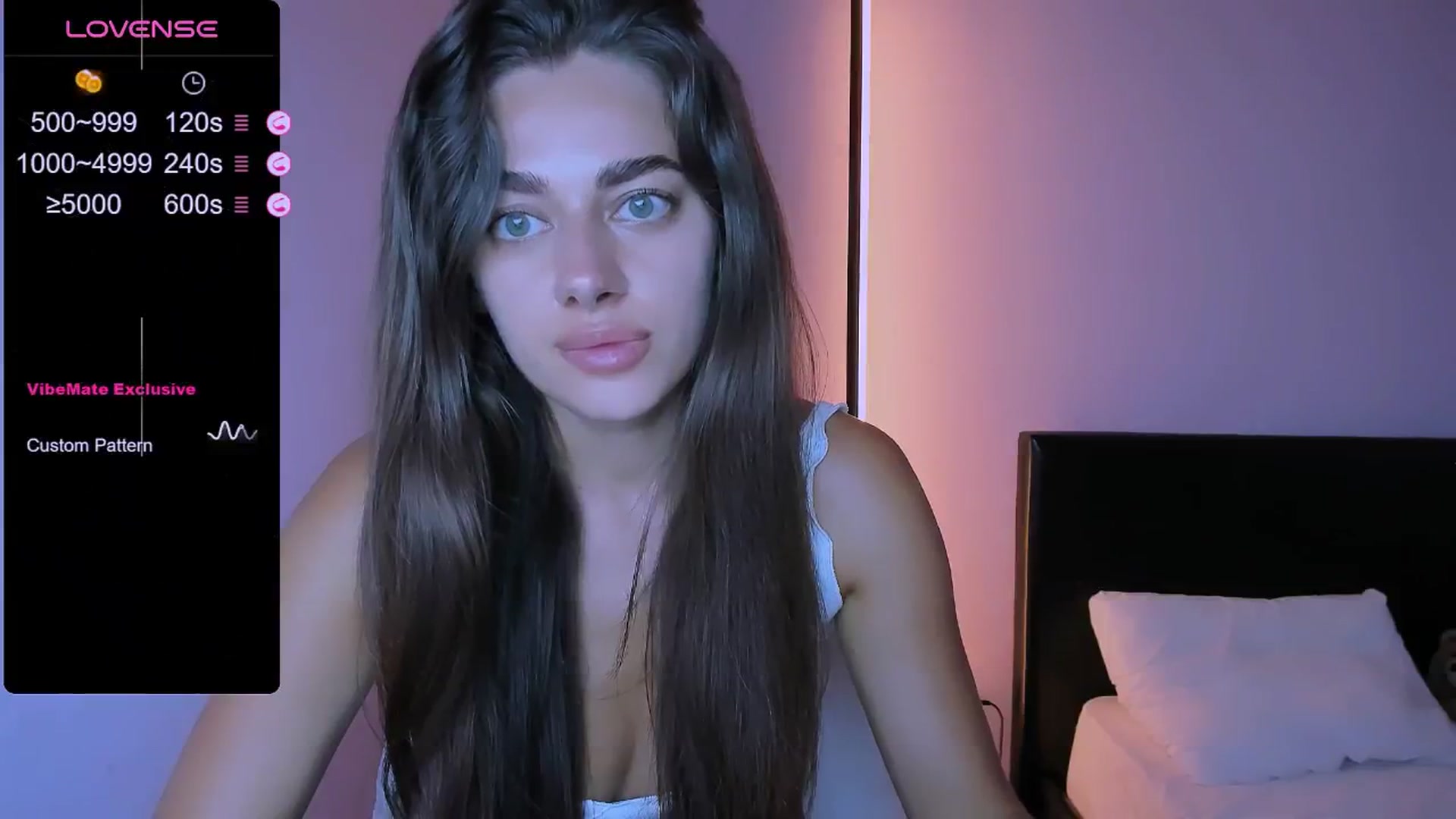 Gallery image thumbnail from Marta__jes's myfreecams stream on, 06/16/2024, 17:30 image 17 of 20