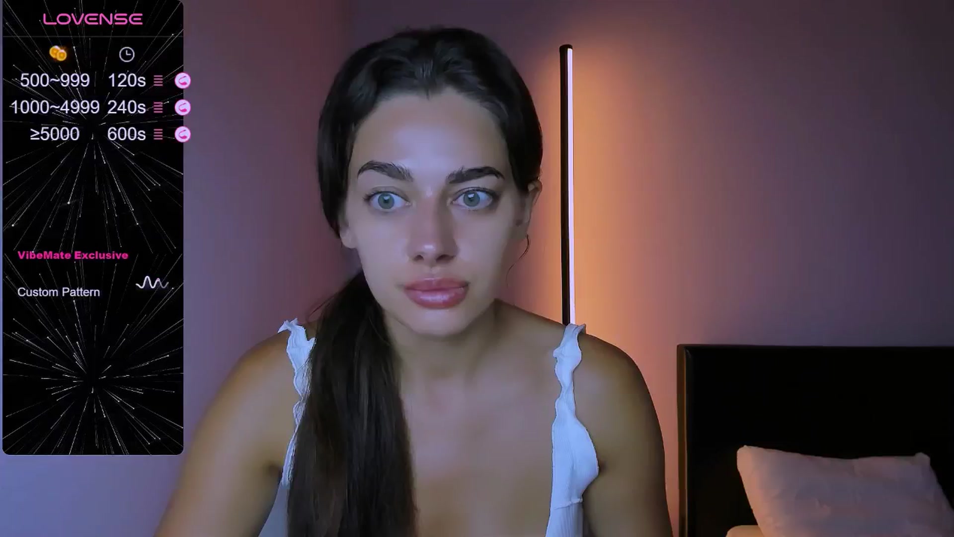 Gallery image thumbnail from Marta__jes's myfreecams stream on, 06/16/2024, 19:52 image 14 of 20
