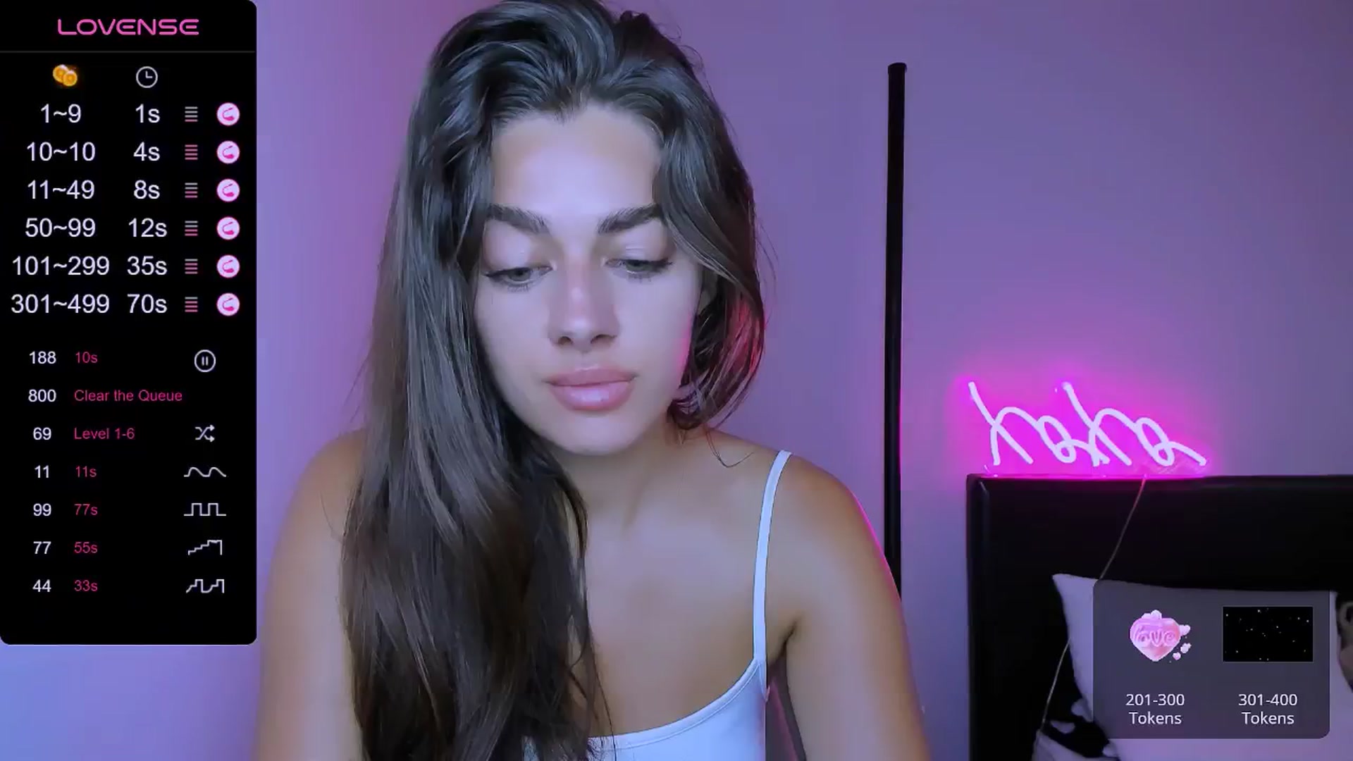 Gallery image thumbnail from Marta__jes's myfreecams stream on, 06/22/2024, 17:38 image 6 of 20