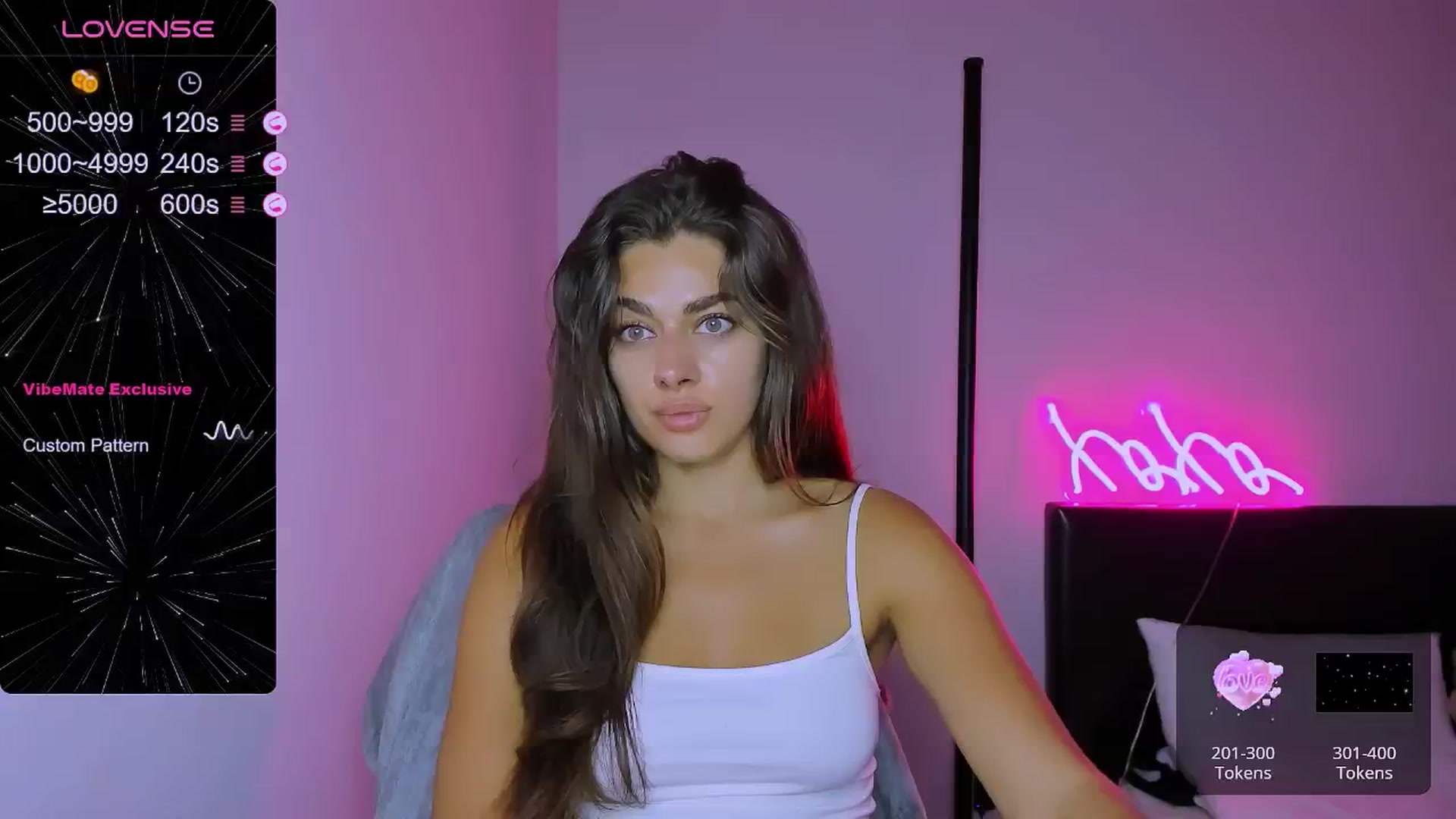 Gallery image thumbnail from Marta__jes's myfreecams stream on, 06/22/2024, 17:57 image 4 of 20