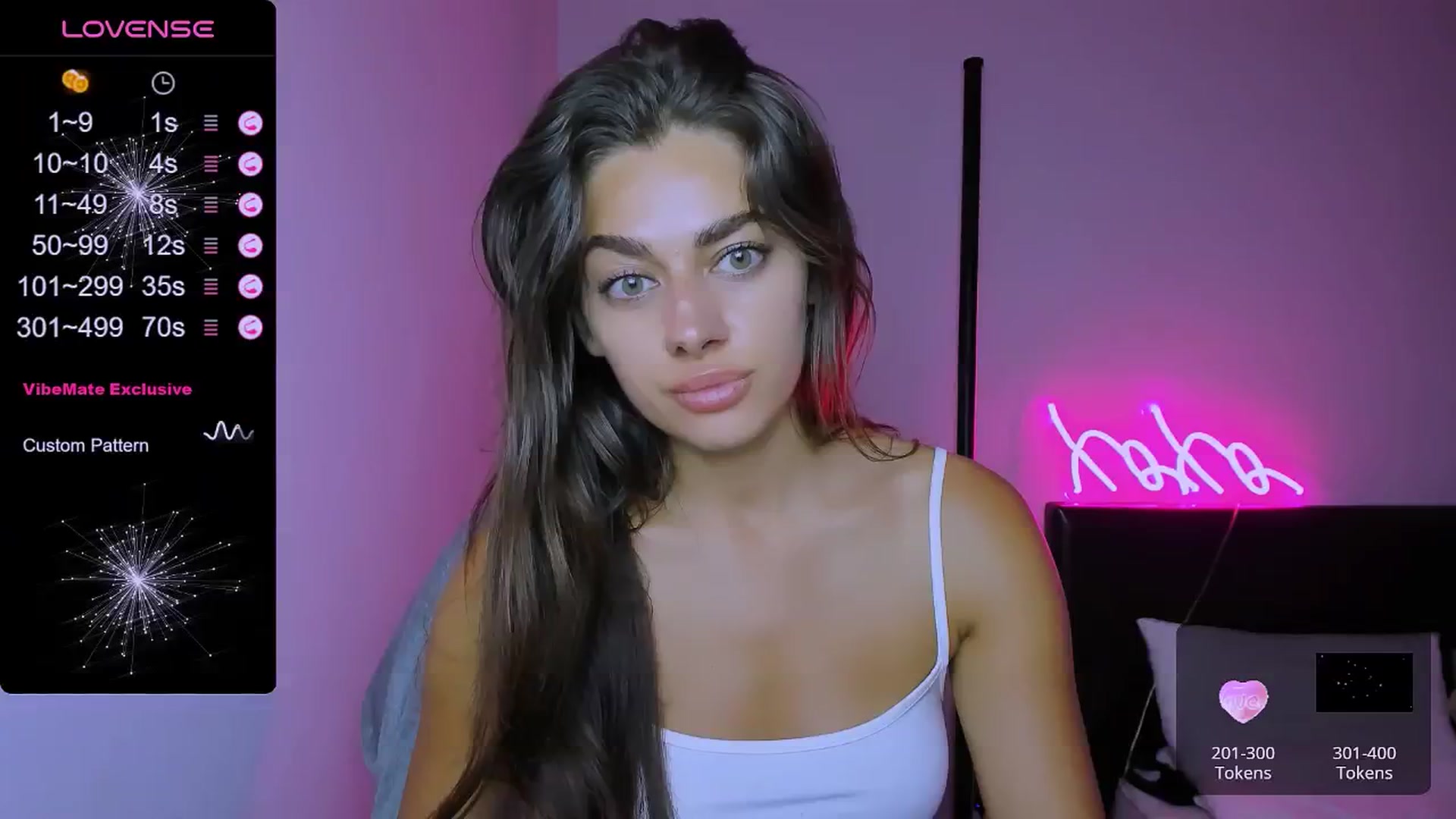 Gallery image thumbnail from Marta__jes's myfreecams stream on, 06/22/2024, 17:57 image 1 of 20