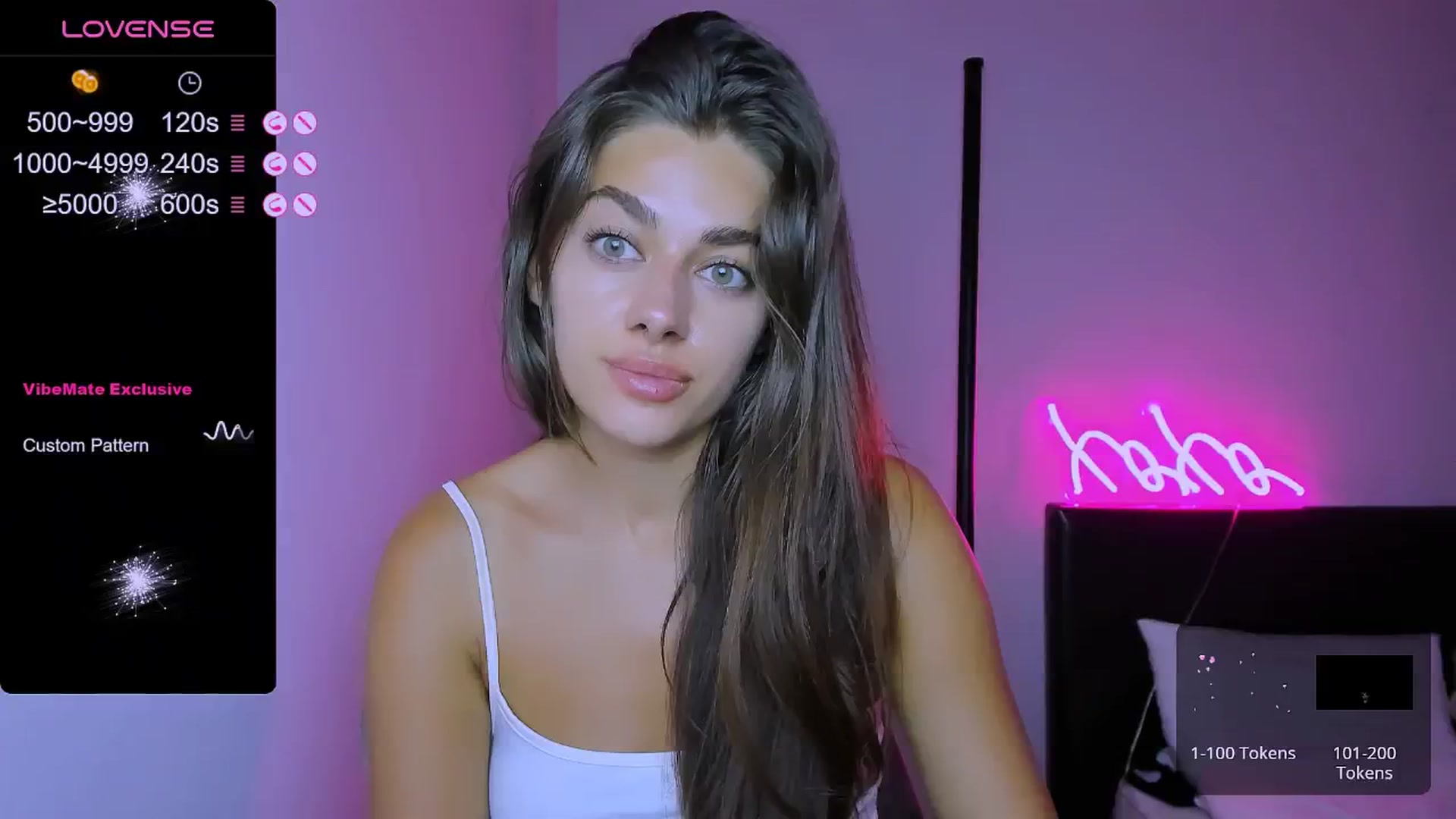 Gallery image thumbnail from Marta__jes's myfreecams stream on, 06/22/2024, 17:57 image 14 of 20