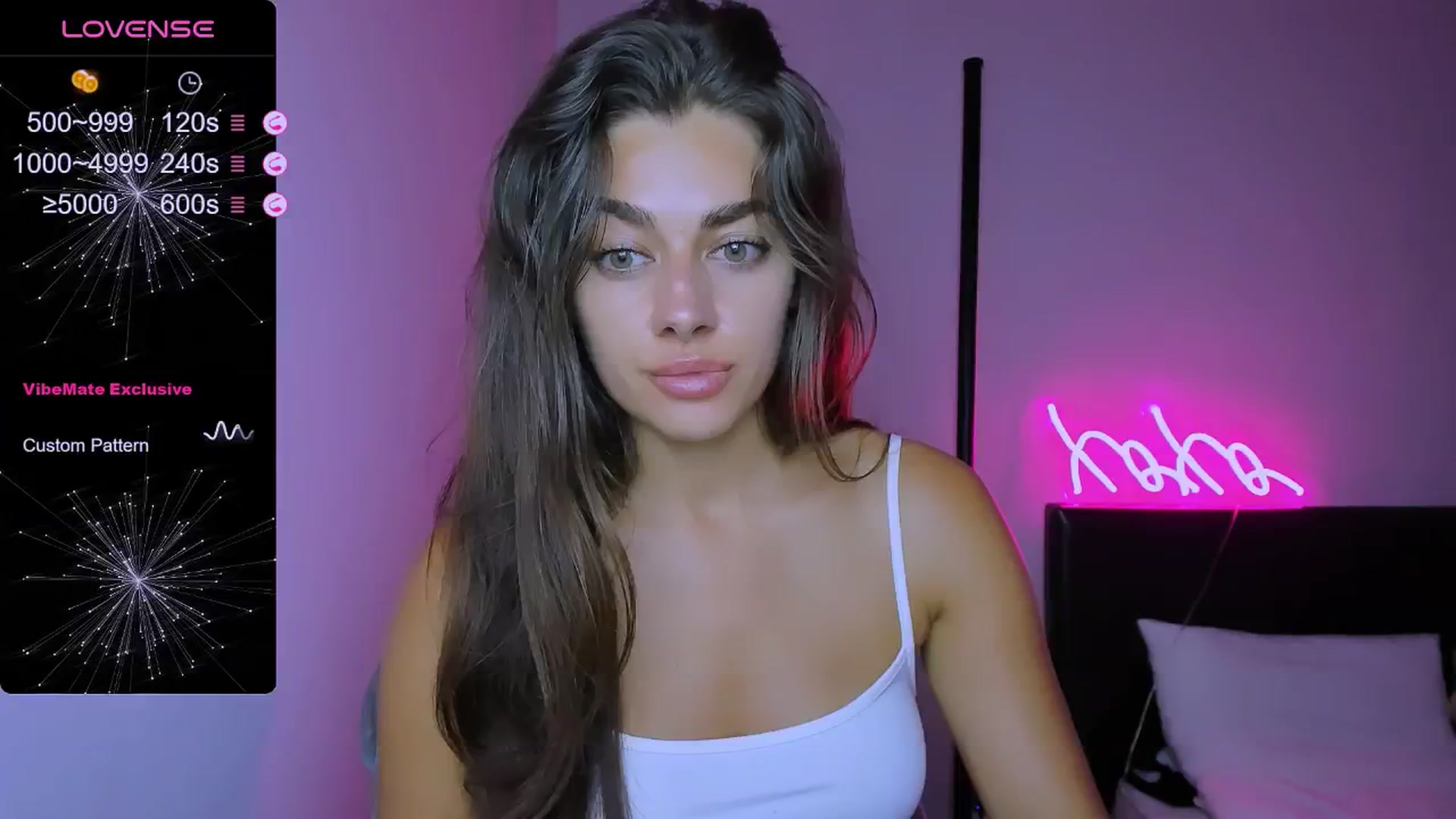 Gallery image thumbnail from Marta__jes's myfreecams stream on, 06/22/2024, 17:57 image 5 of 20