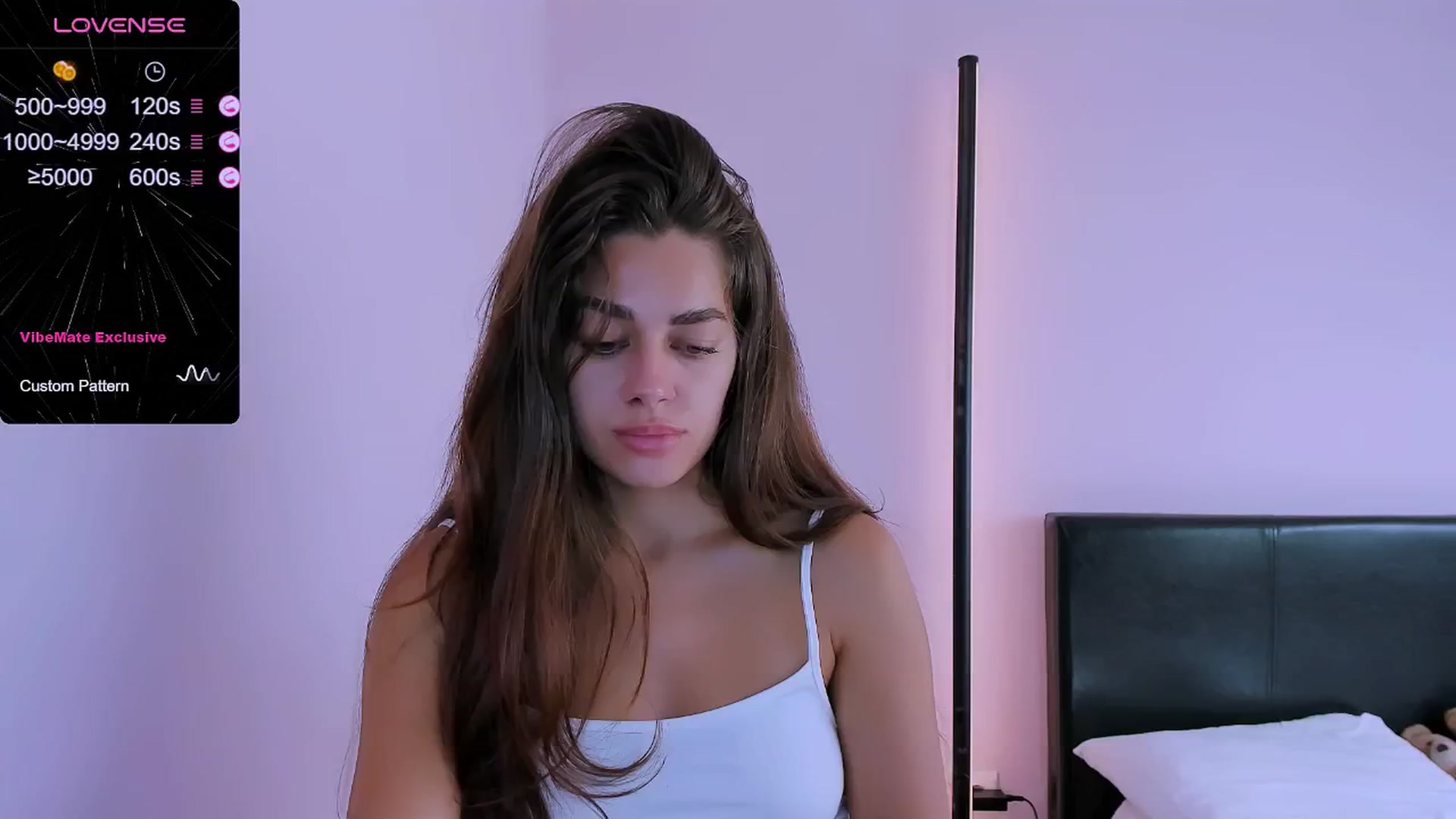 Gallery image thumbnail from Marta__jes's myfreecams stream on, 06/23/2024, 15:15 image 6 of 20