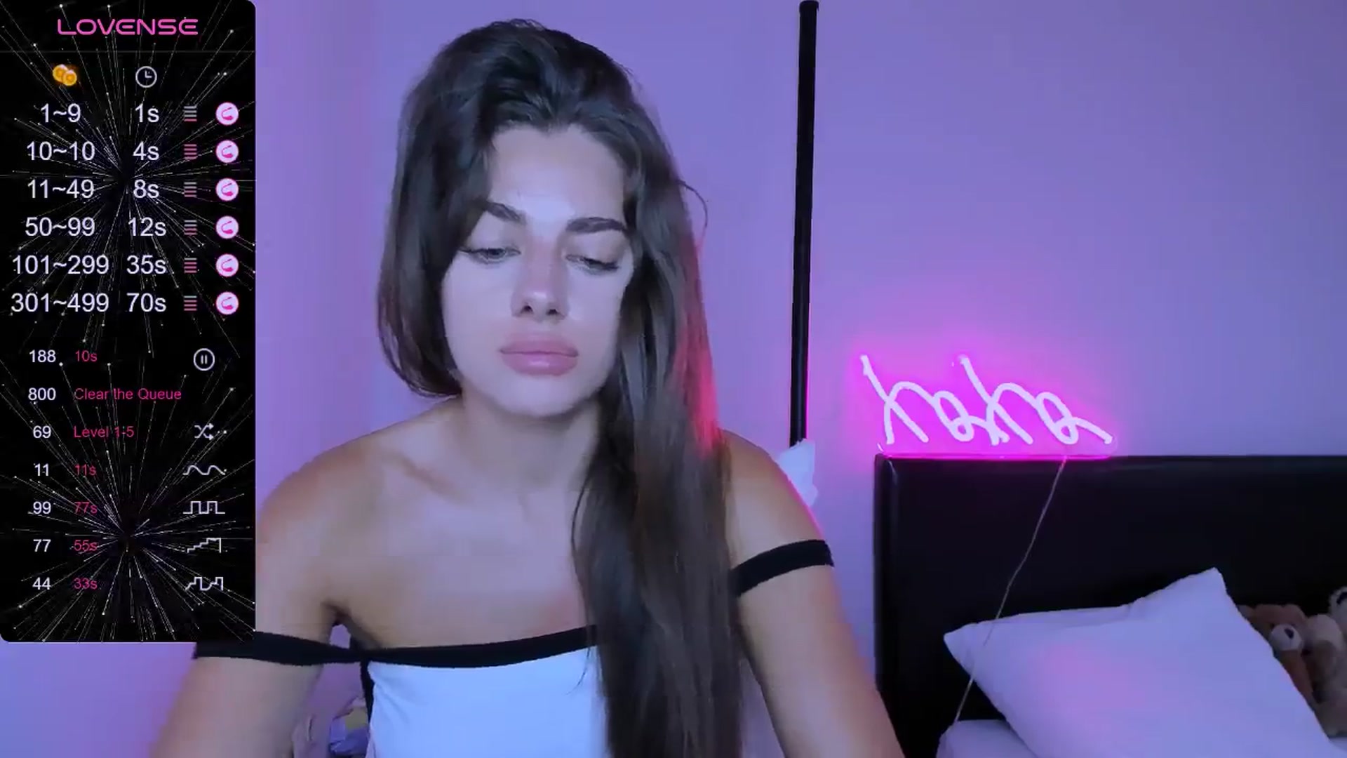 Gallery image thumbnail from Marta__jes's myfreecams stream on, 06/28/2024, 14:00 image 16 of 20