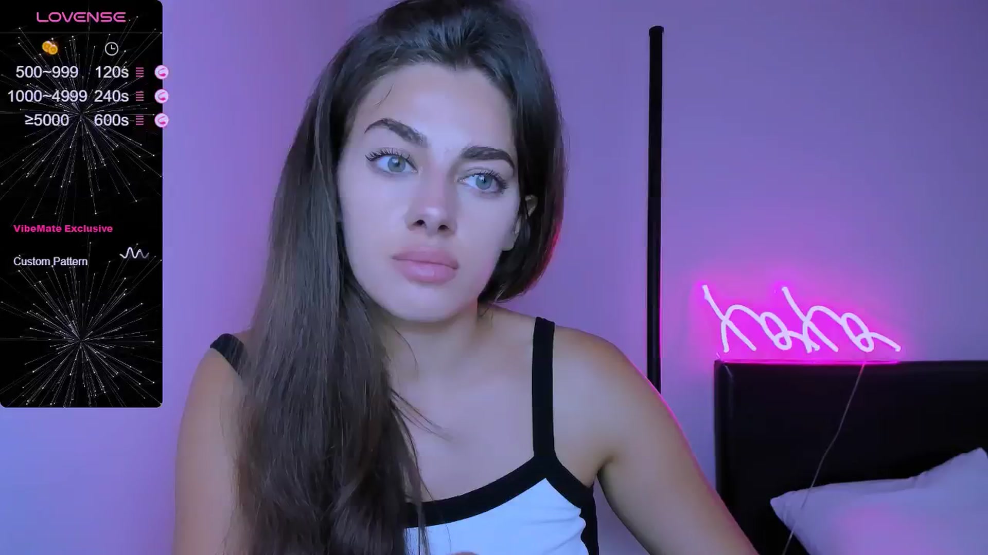 Gallery image thumbnail from Marta__jes's myfreecams stream on, 06/28/2024, 14:00 image 6 of 20
