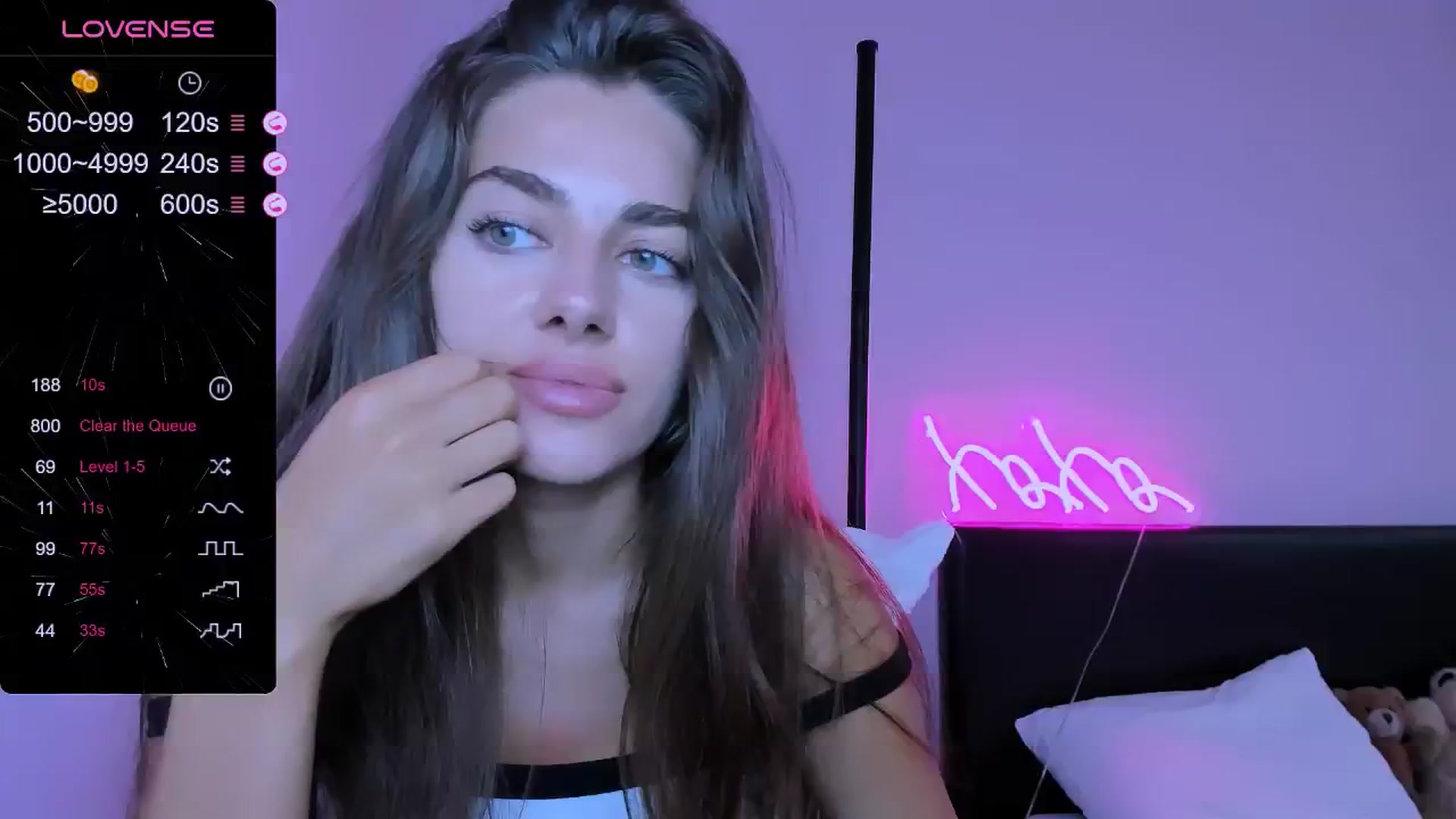 Gallery image thumbnail from Marta__jes's myfreecams stream on, 06/28/2024, 15:04 image 5 of 20