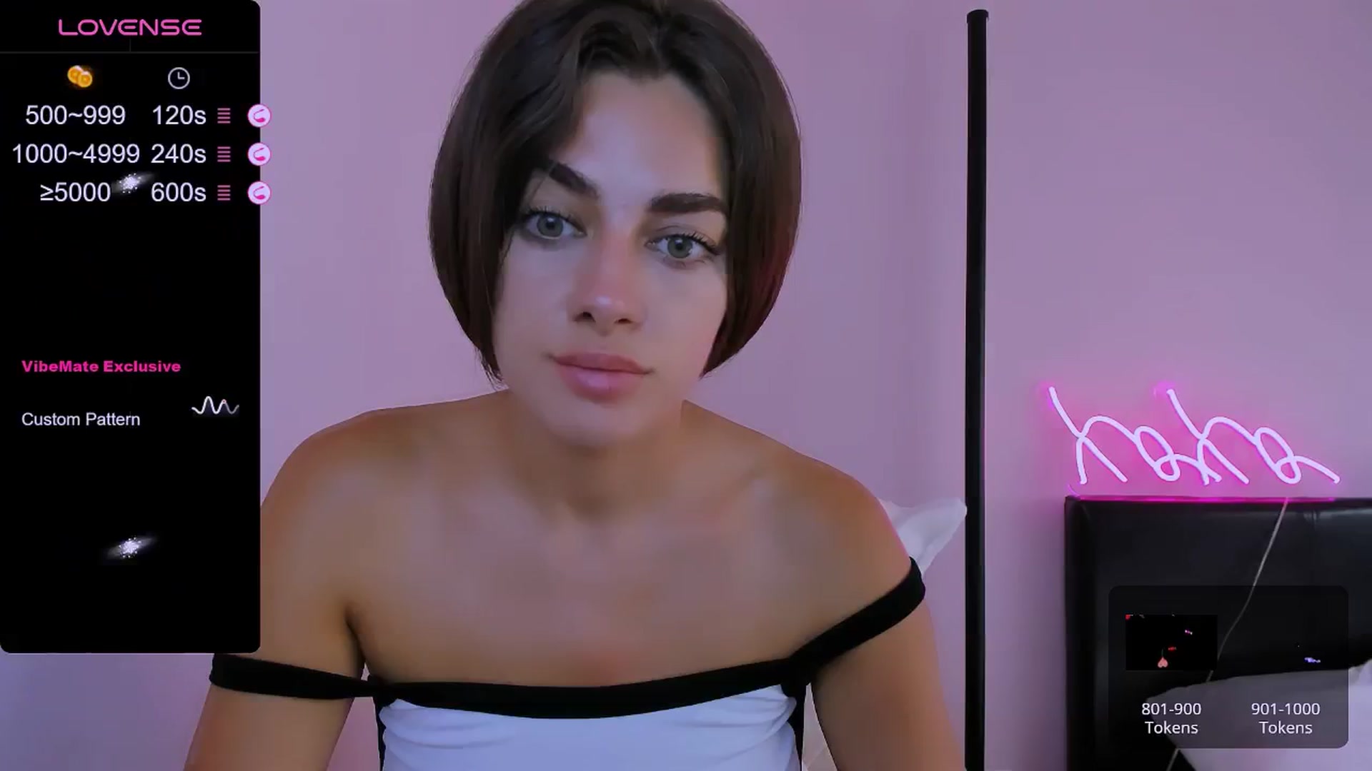 Gallery image thumbnail from Marta__jes's myfreecams stream on, 06/28/2024, 15:04 image 16 of 20