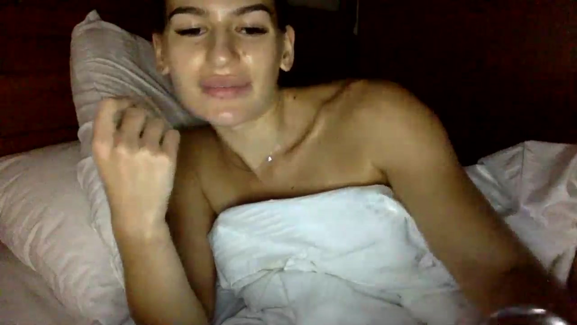 Gallery image thumbnail from Mary1One's myfreecams stream on, 07/03/2024, 11:28 image 19 of 20