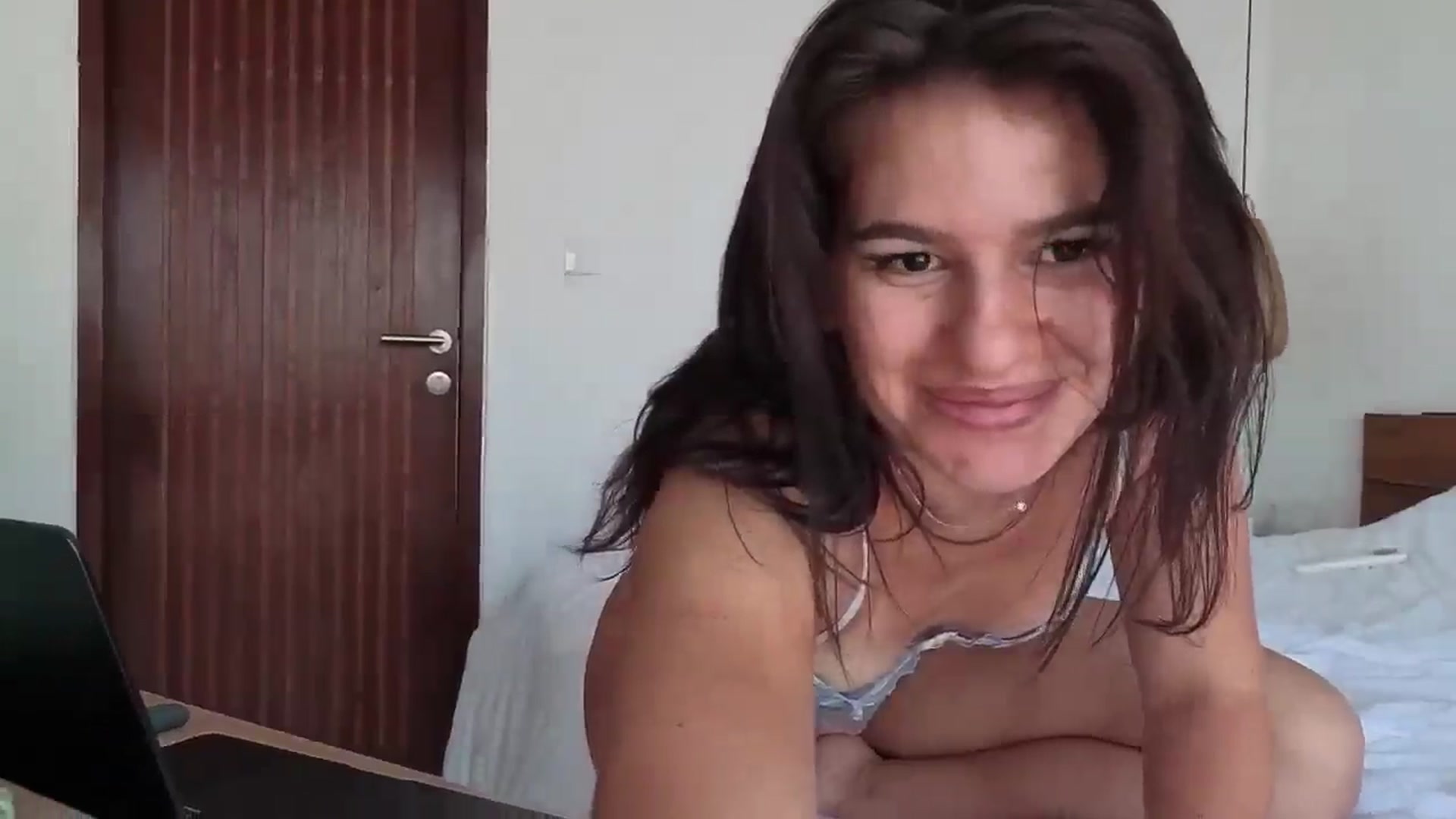 Gallery image thumbnail from Mary1One's myfreecams stream on, 04/07/2025, 07:05 image 4 of 20