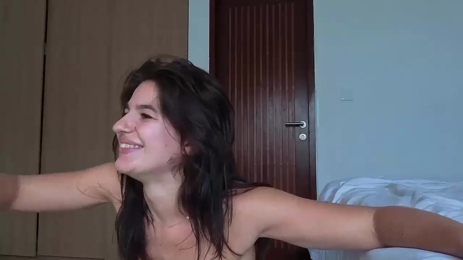 Gallery image thumbnail from Mary1One's myfreecams stream on, 05/19/2025, 05:44 image 11 of 20